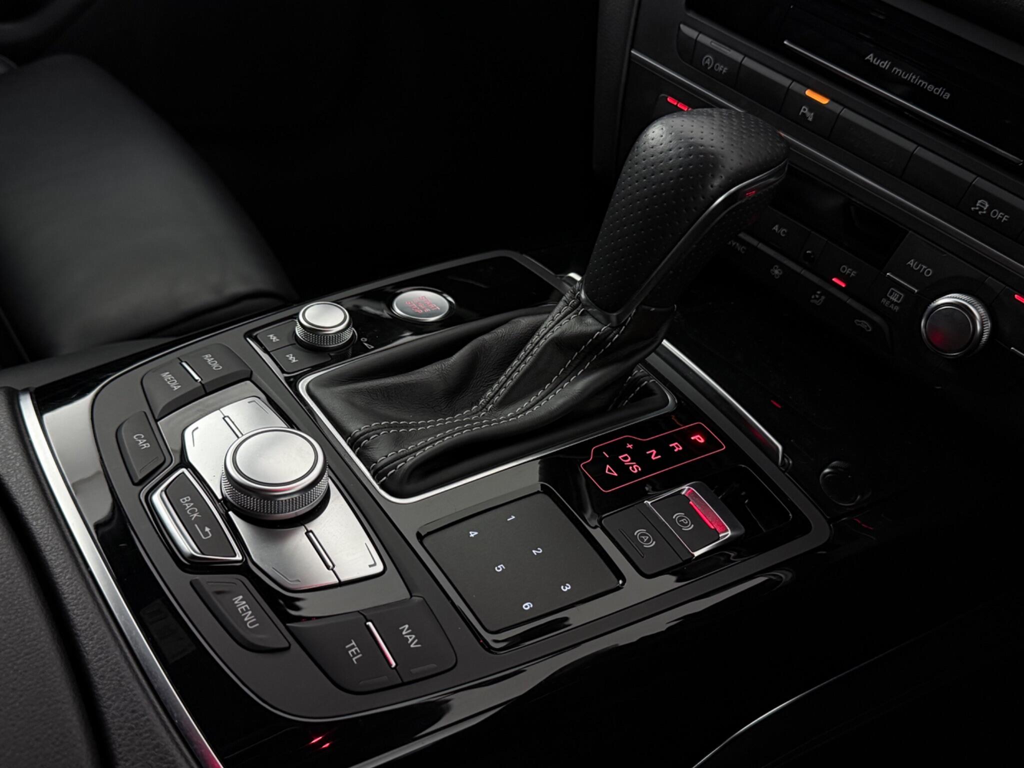 Audi A6 view 25