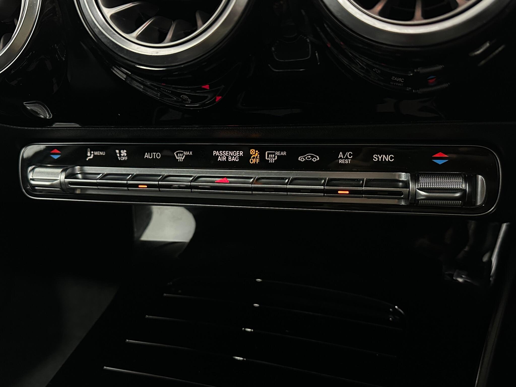 Mercedes-Benz A-Class view 23