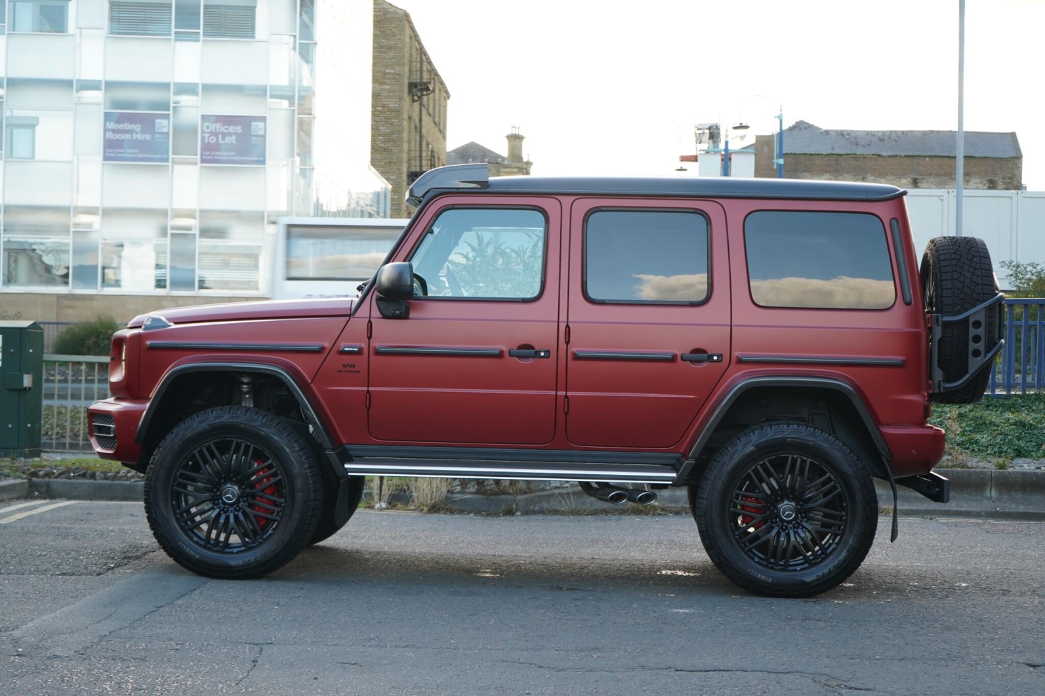 Mercedes-Benz G-Class view 9