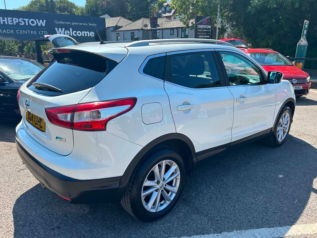 Nissan Qashqai view 2