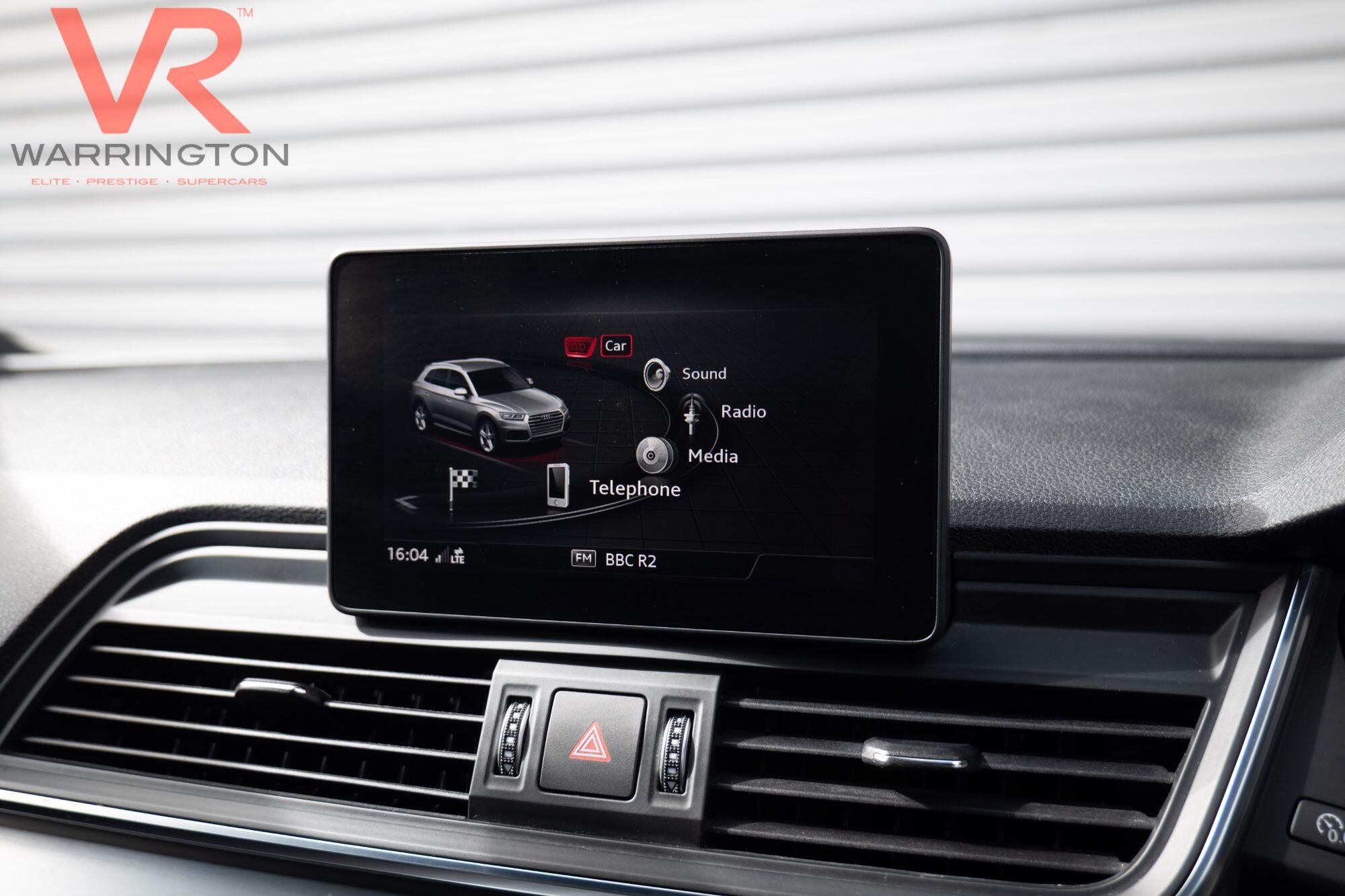 Audi Q5 view 30