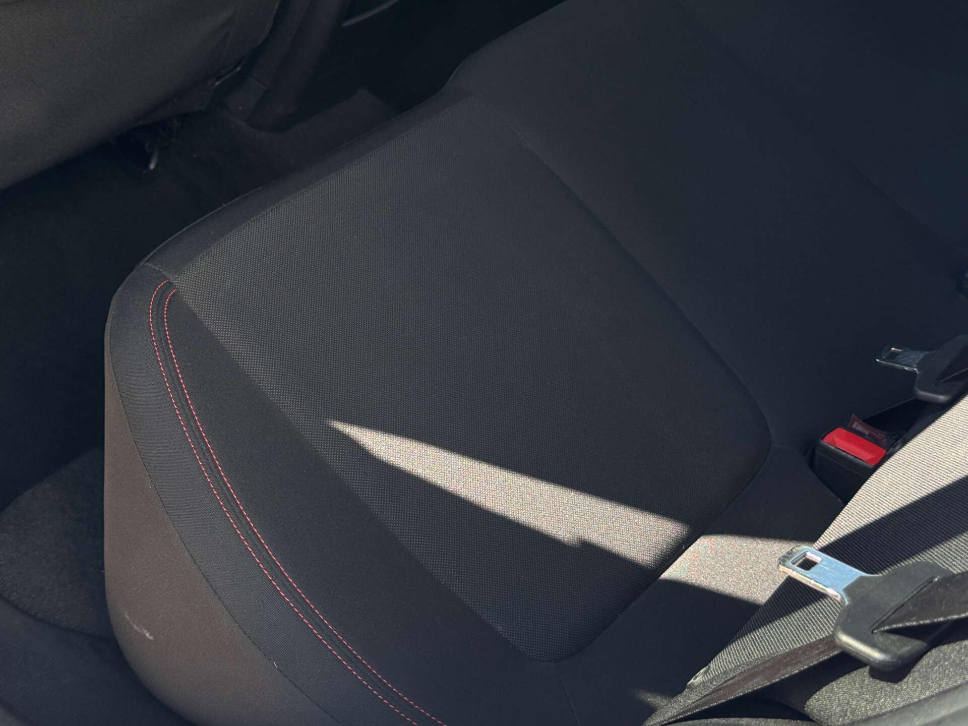 Ford Fiesta view 37