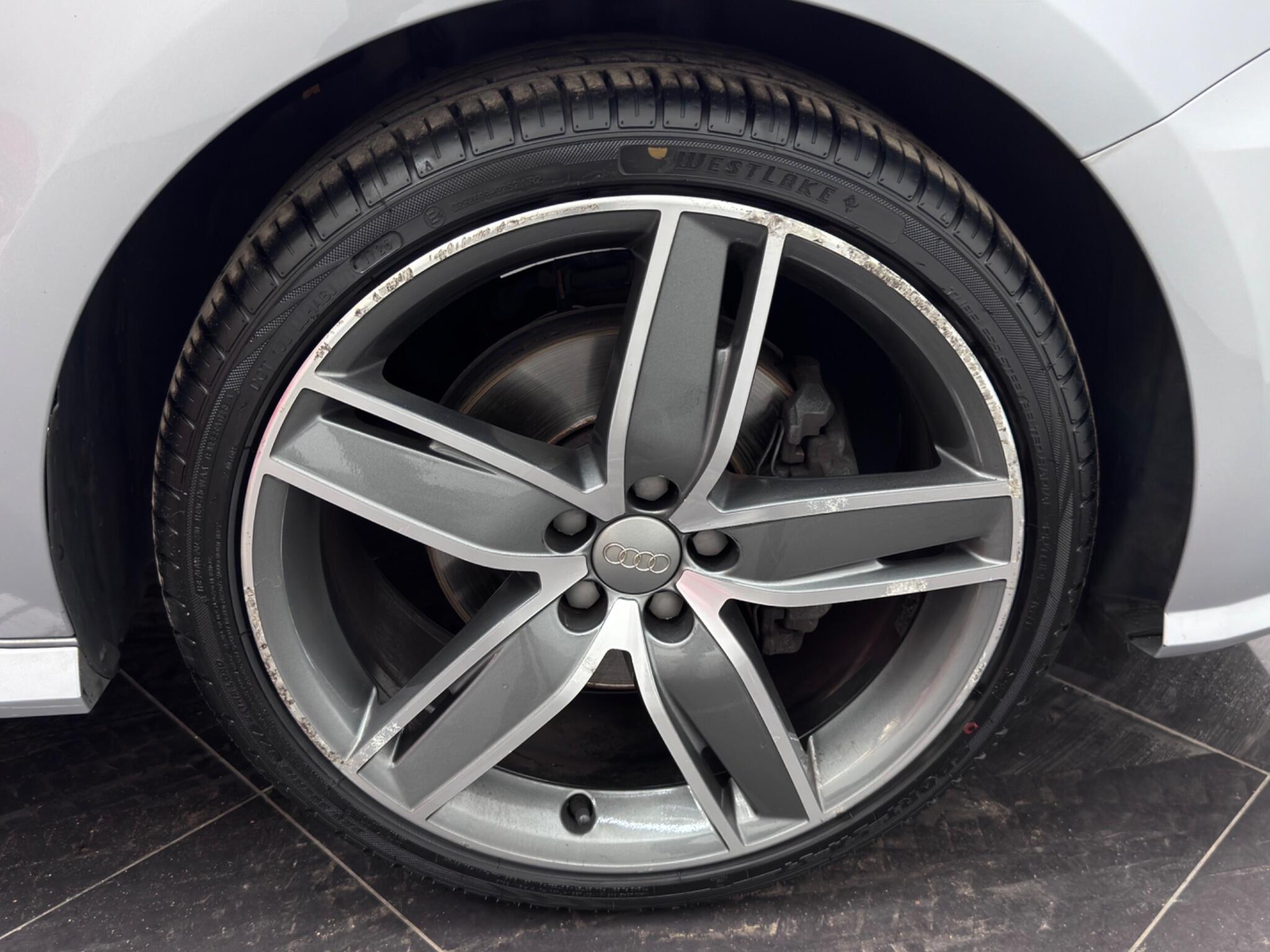 Audi A1 view 56