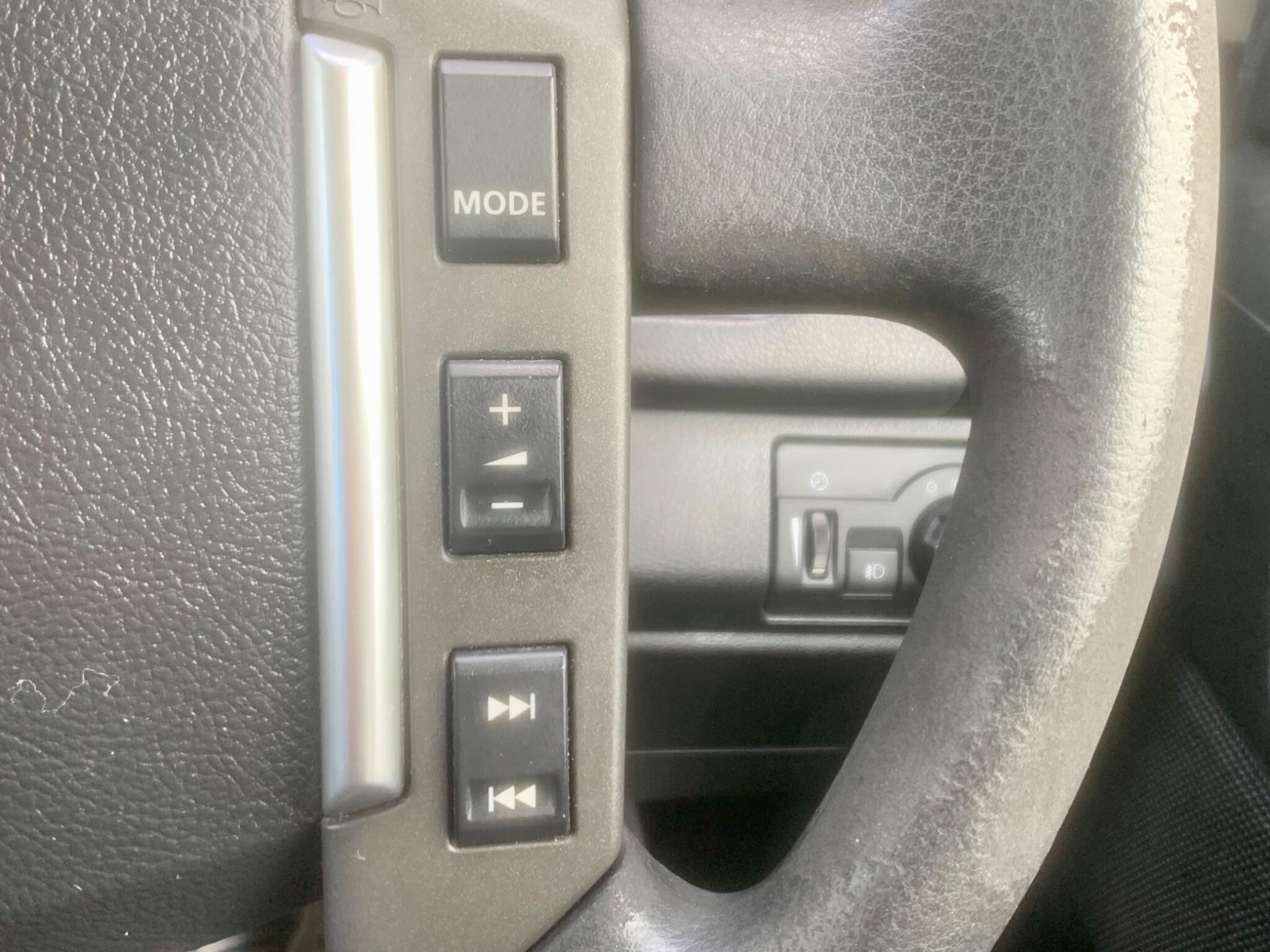 Land Rover Freelander 2 view 35