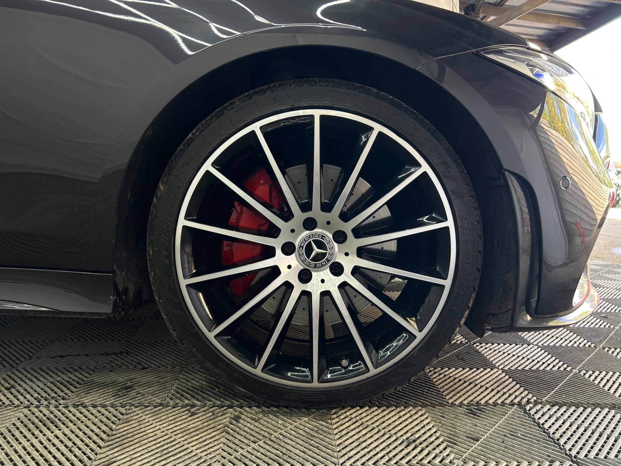 Mercedes-Benz CLS view 38