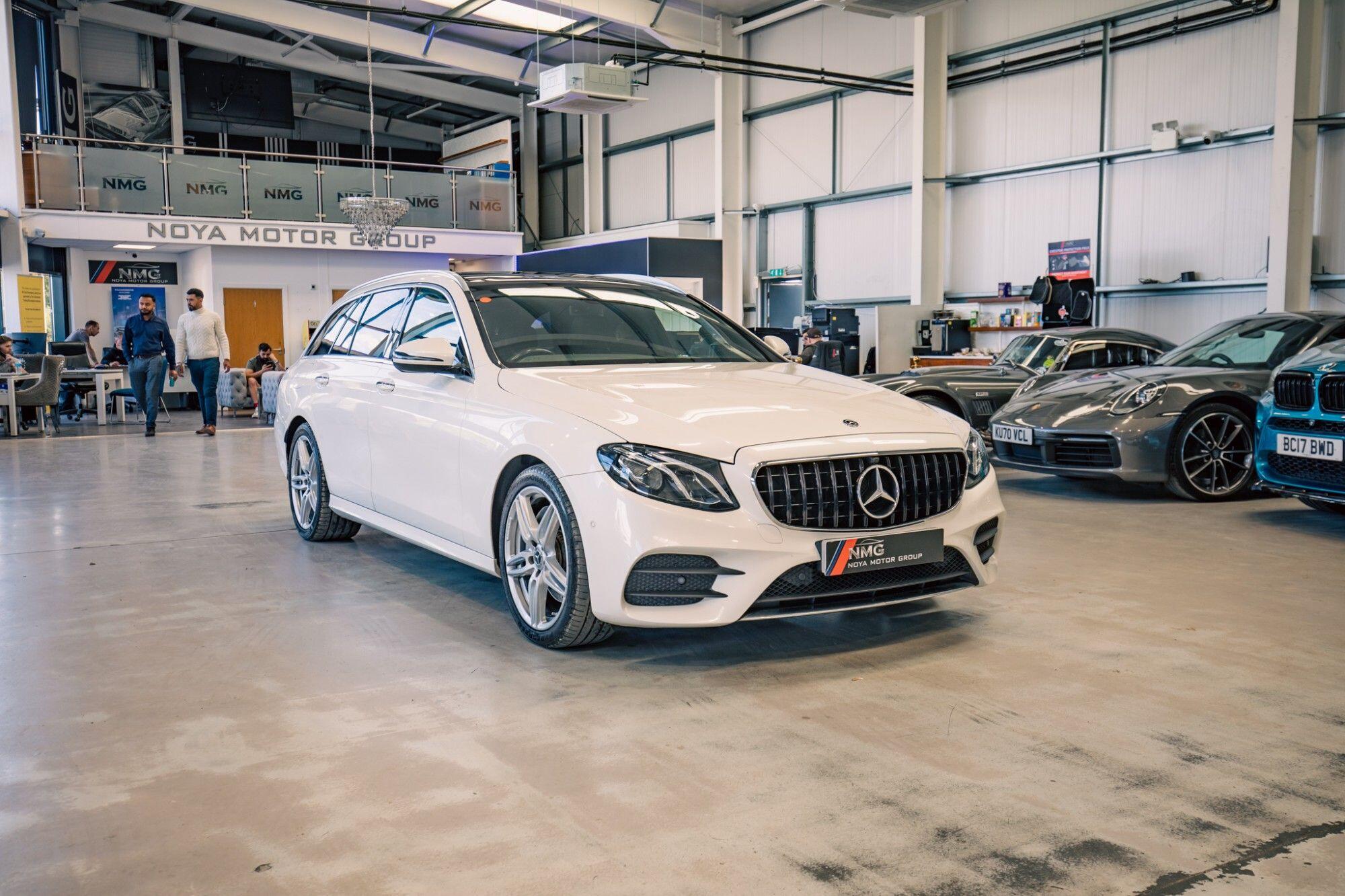 Mercedes-Benz E-Class view 24