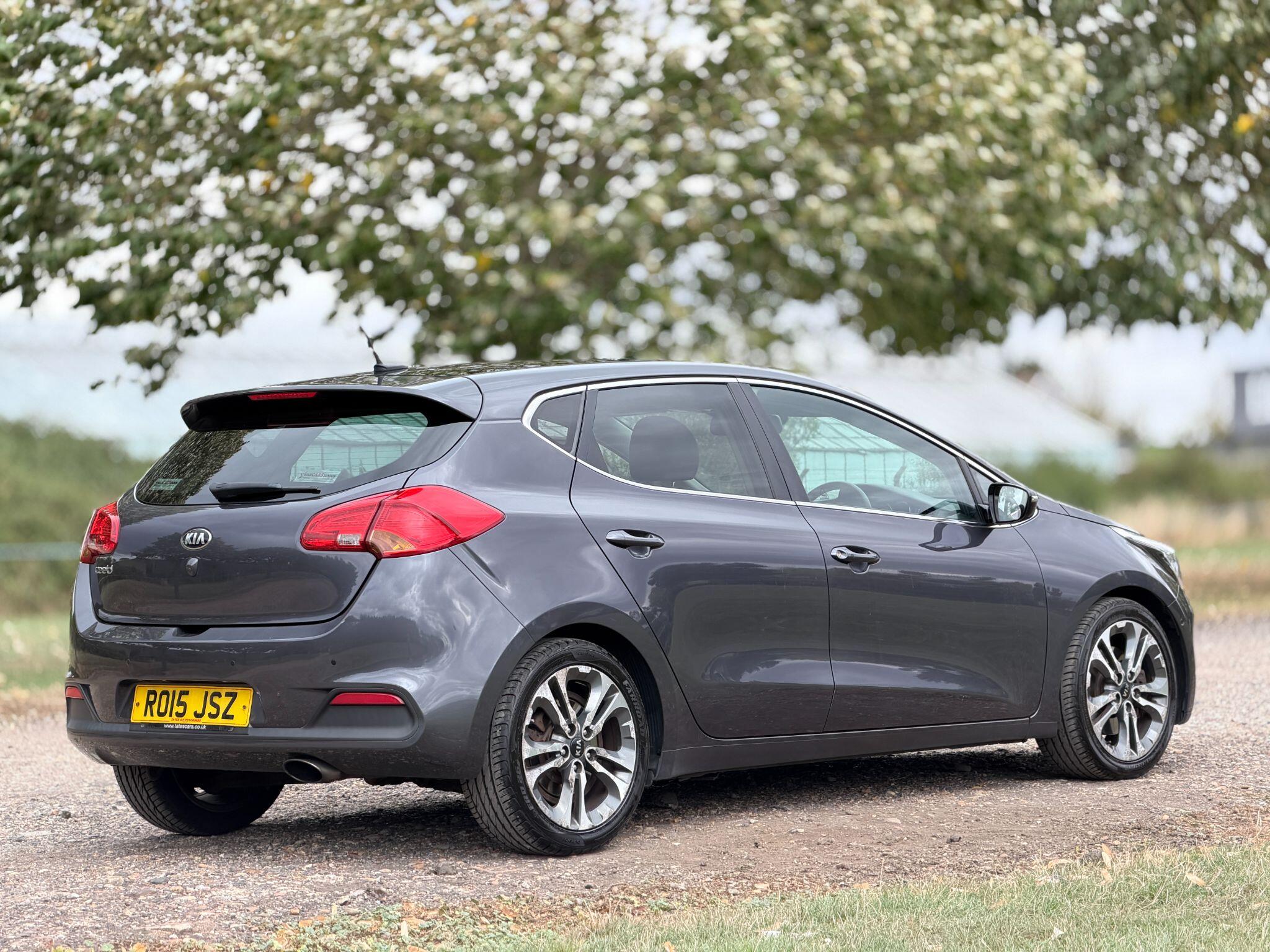 Kia Ceed view 7