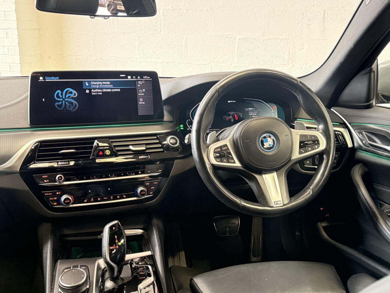 BMW 5 Series view 34