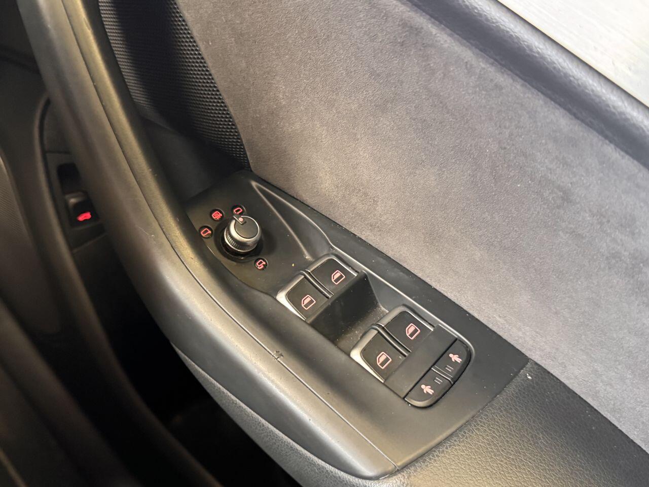 Audi Q3 view 52
