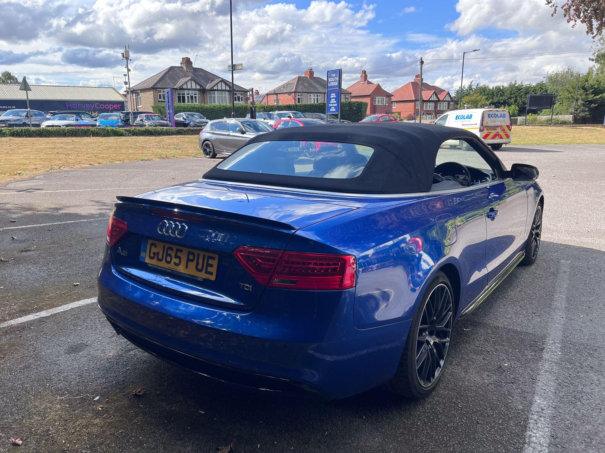 Audi A5 view 14