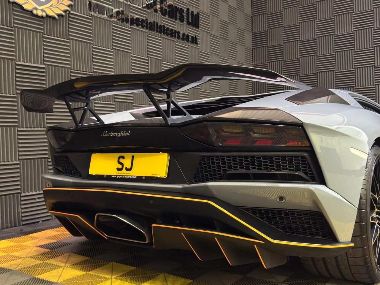 Lamborghini Aventador view 9