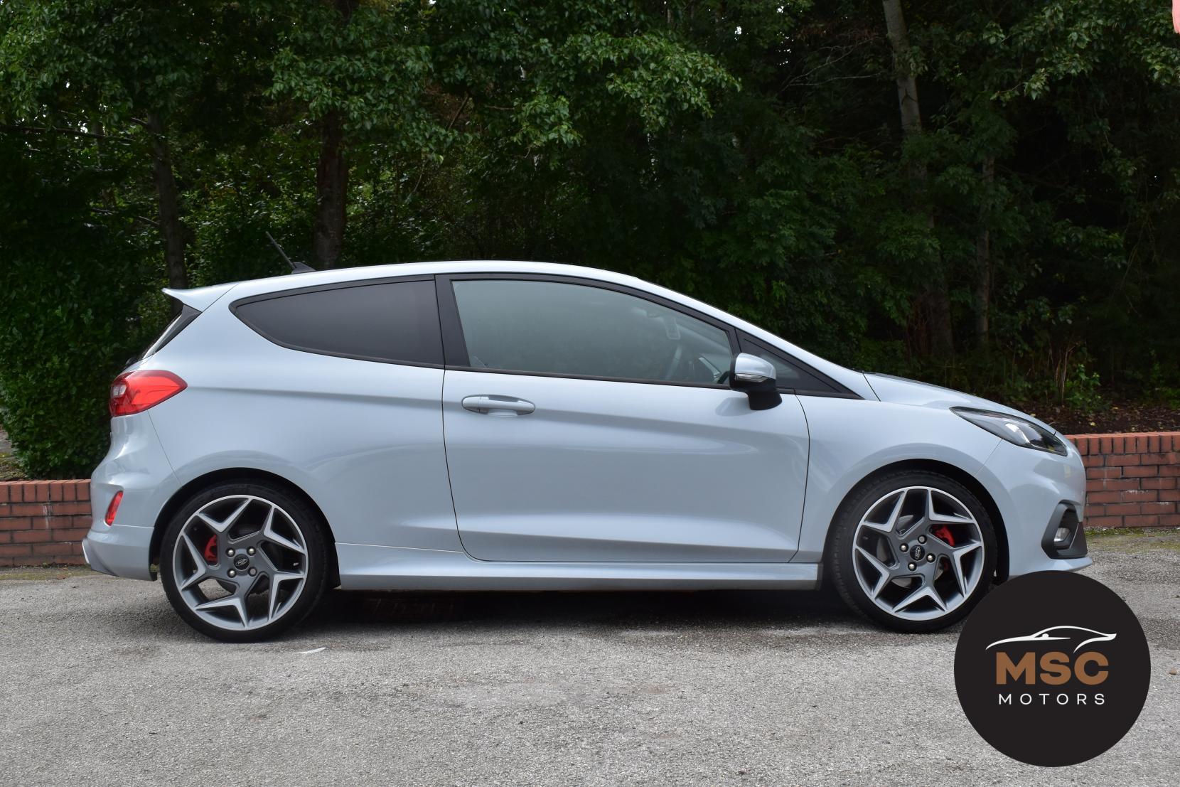 Ford Fiesta view 22