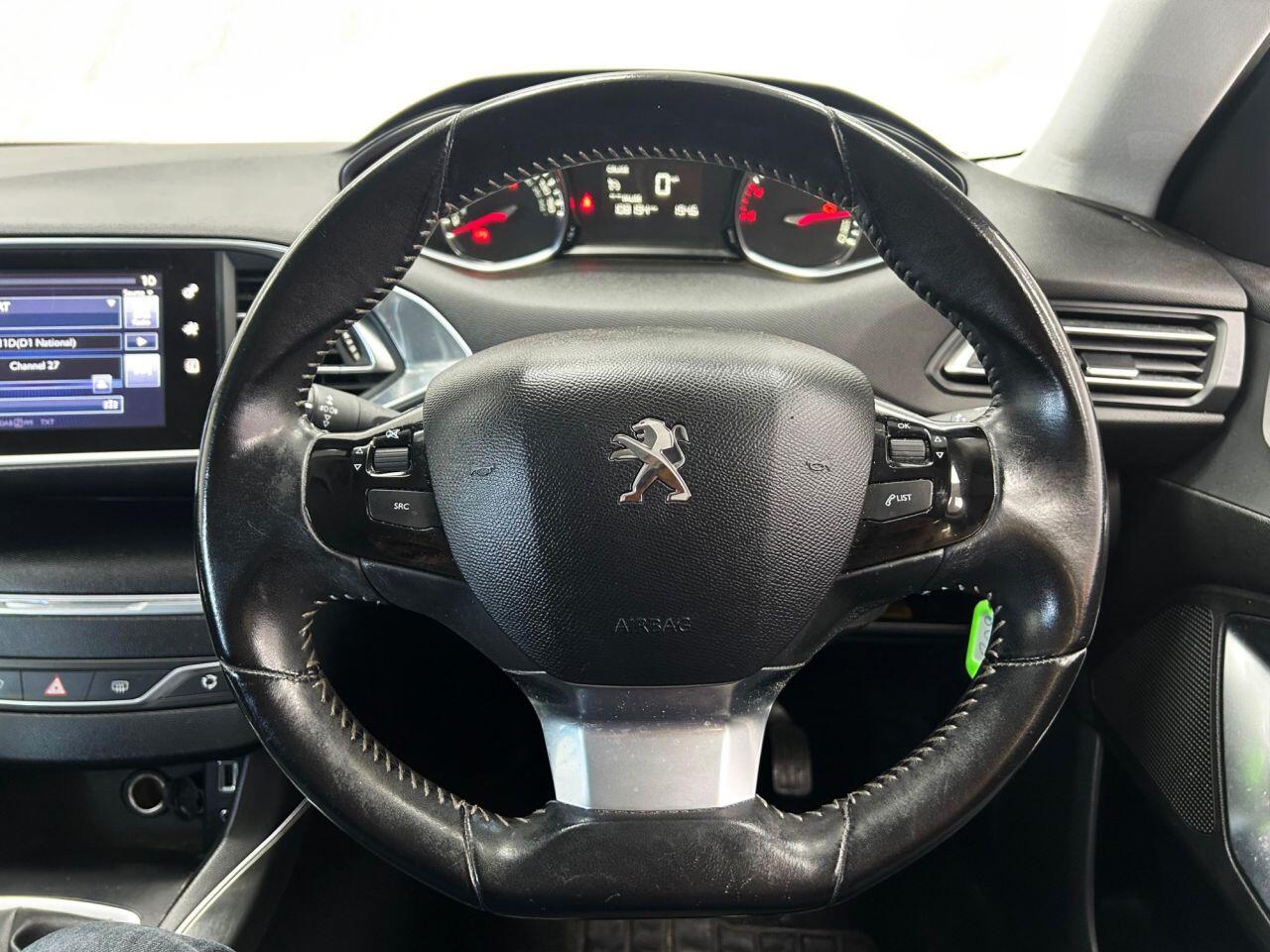 Peugeot 308 view 19