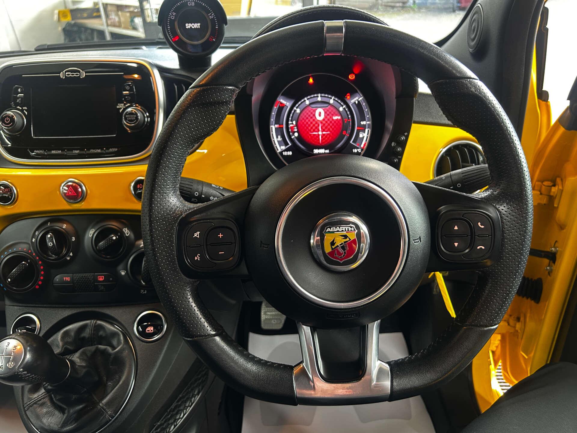 Abarth 595 view 31