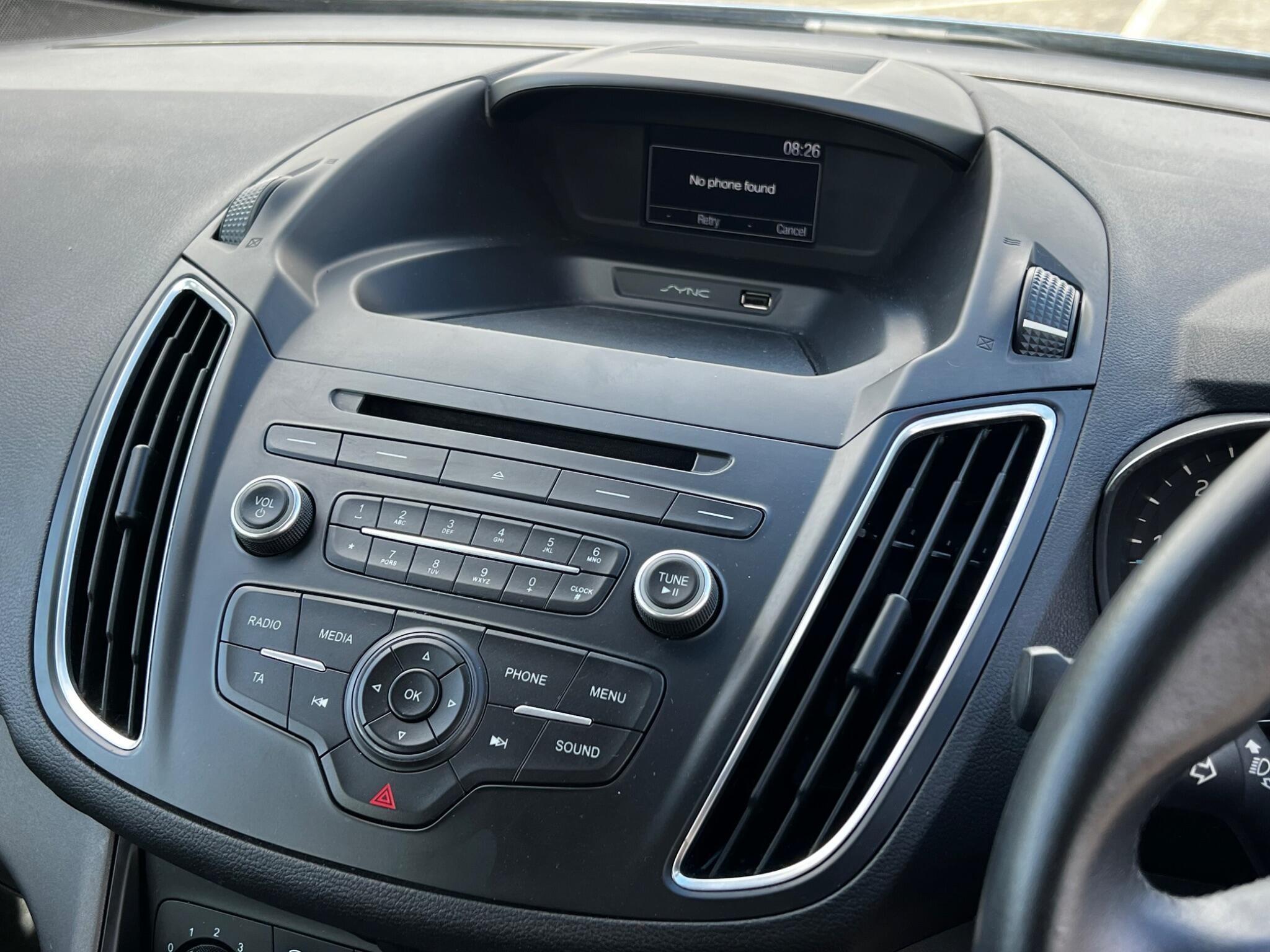 Ford C-Max view 26