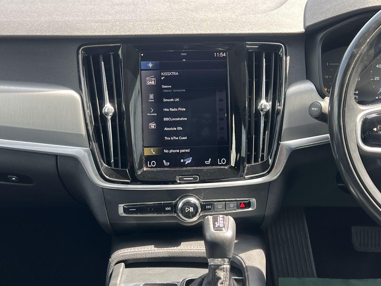 Volvo V90 view 36