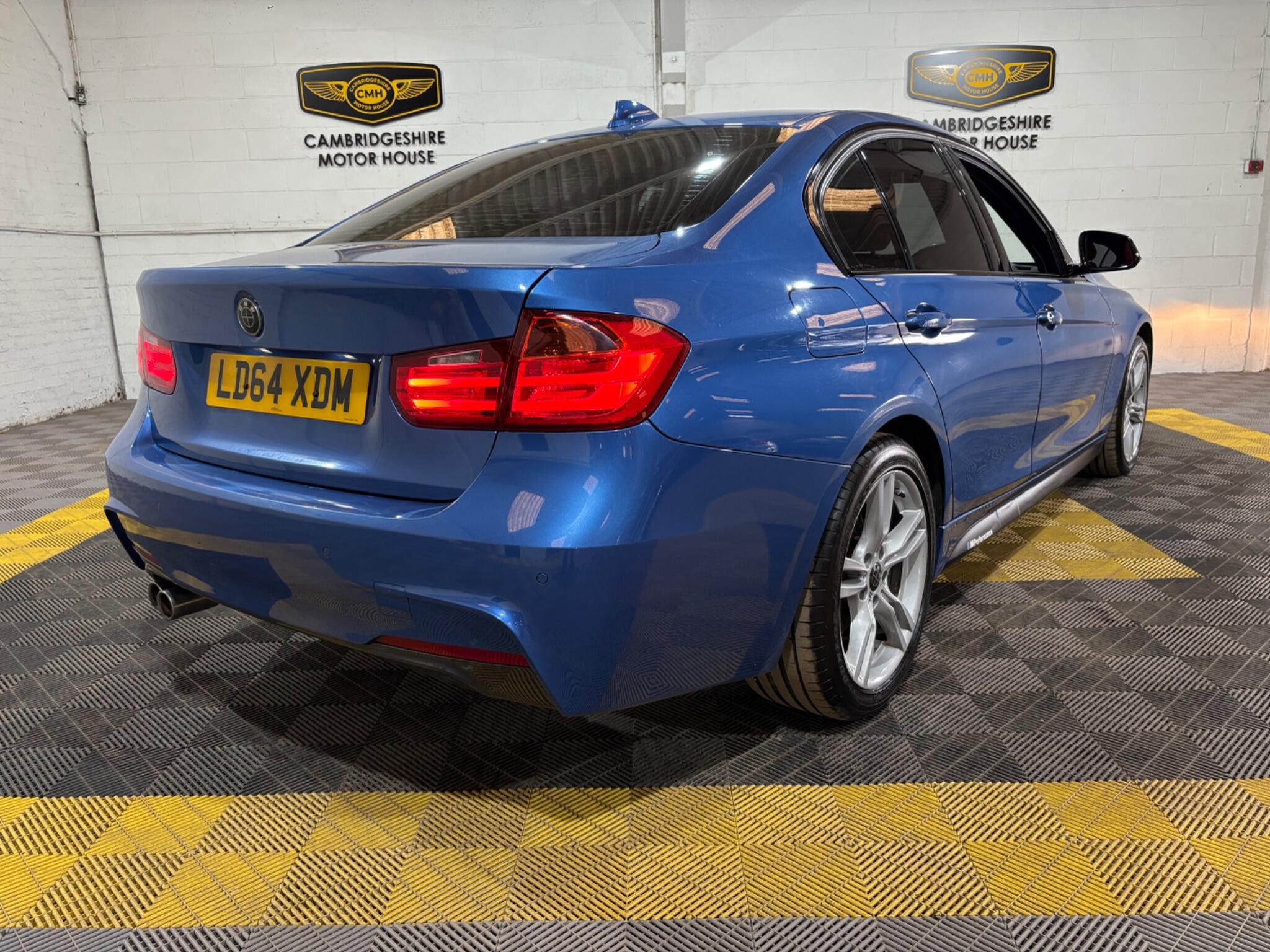 BMW 3 Series view 3
