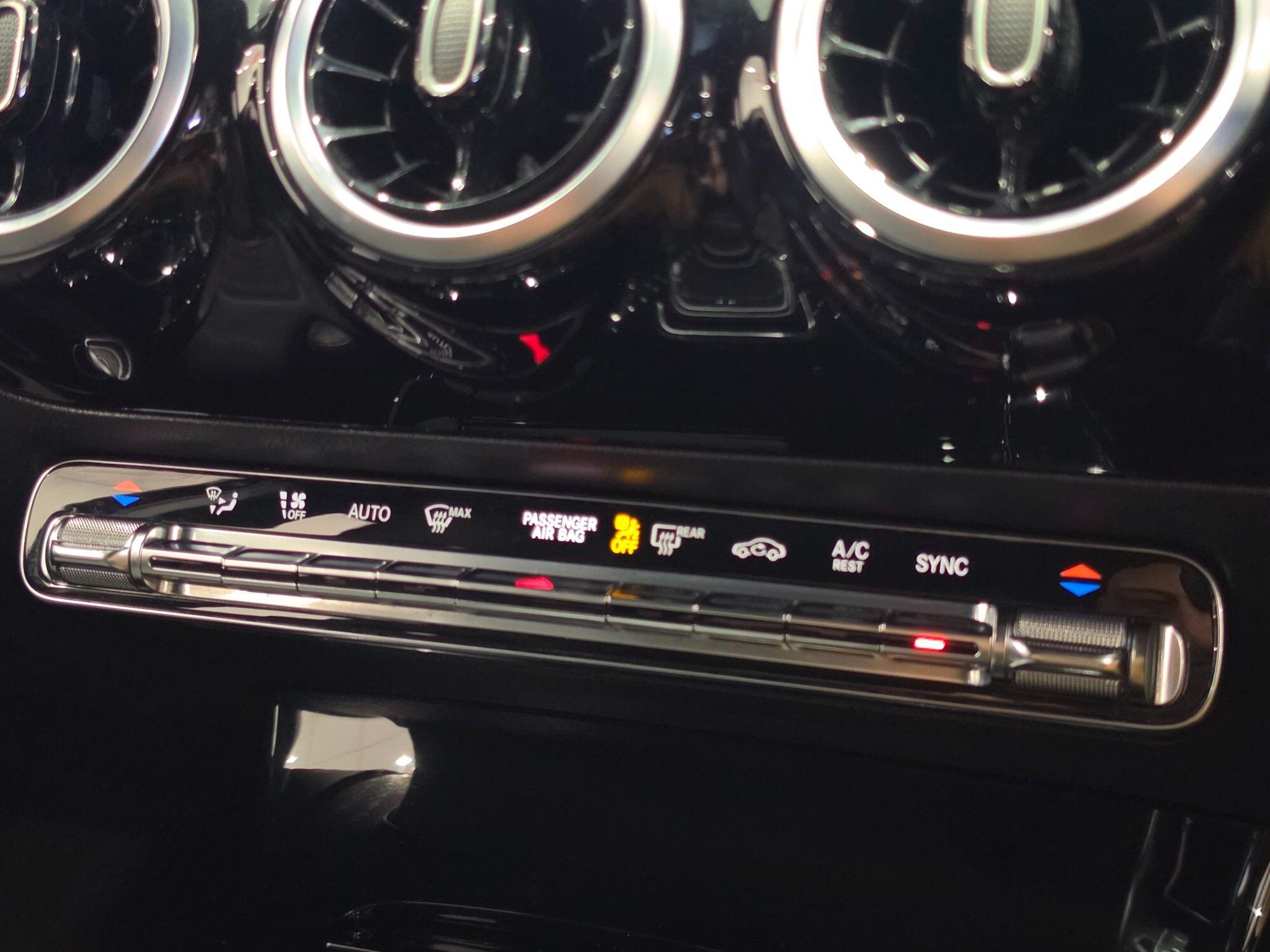 Mercedes-Benz A-Class view 83