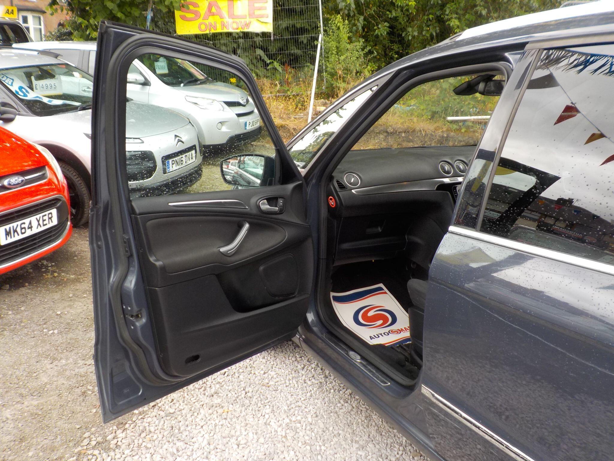 Ford Galaxy 2.0 TDCi Titanium Euro 5 5dr