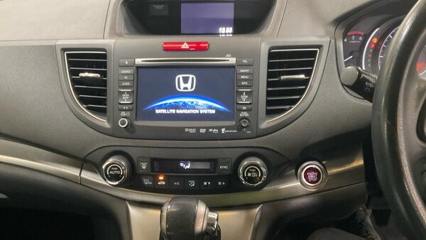 Honda CR-V view 8
