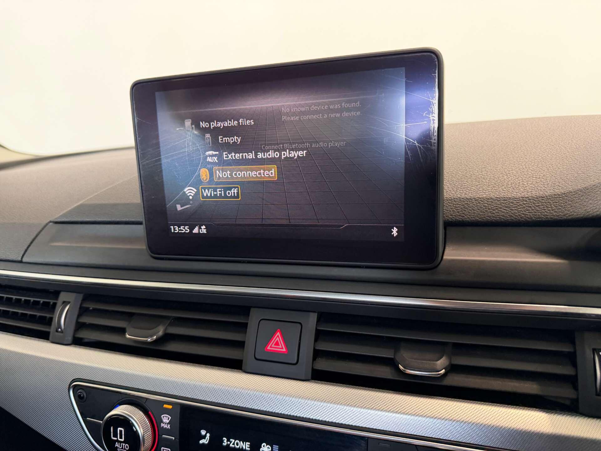 Audi A4 view 44