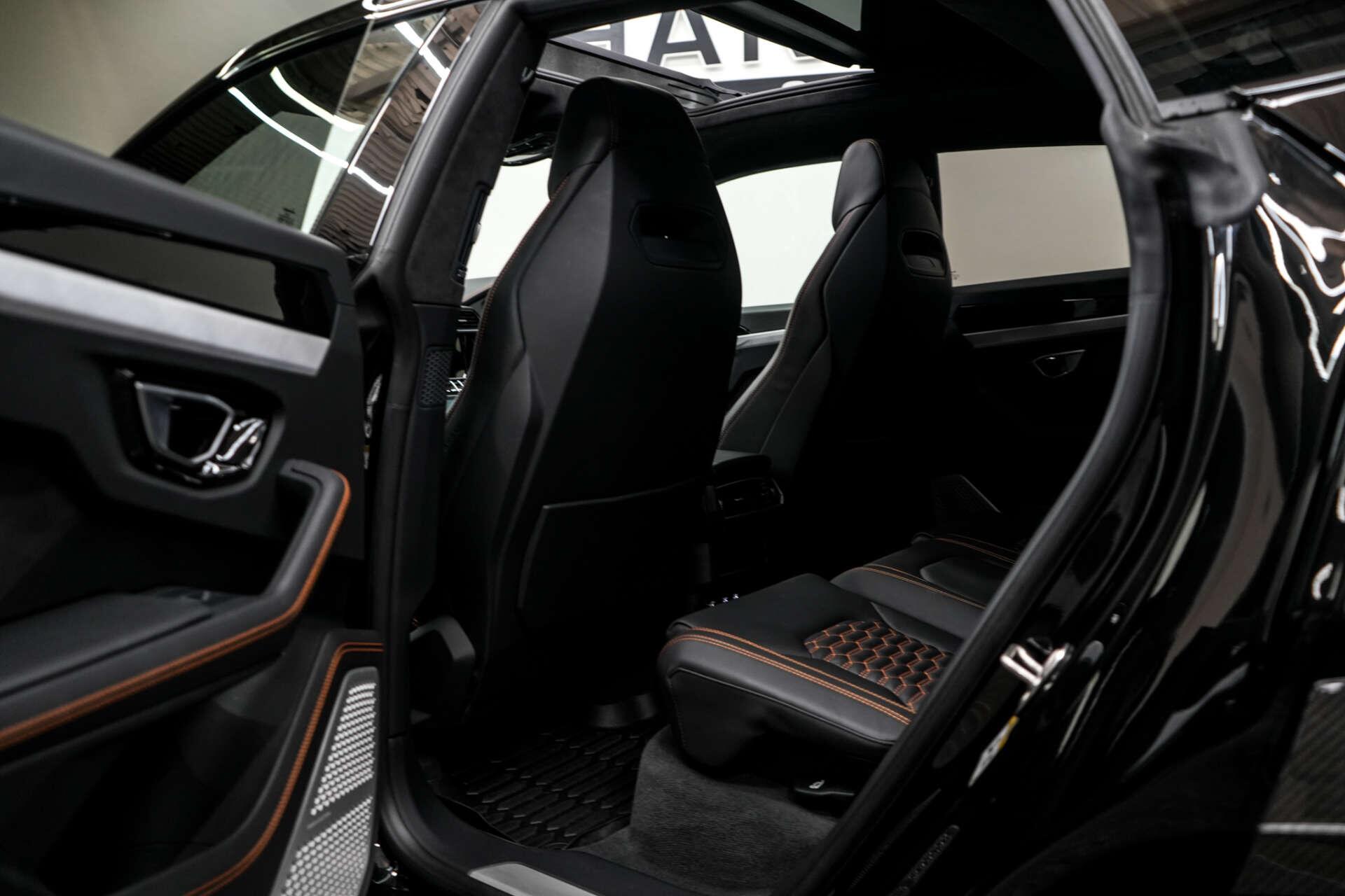 Lamborghini Urus view 46
