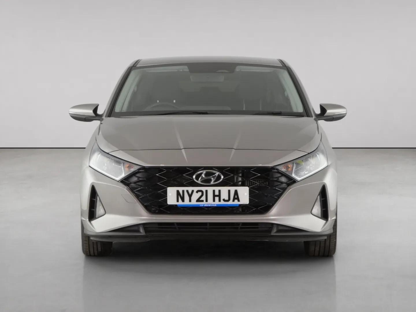 Hyundai I20 view 5