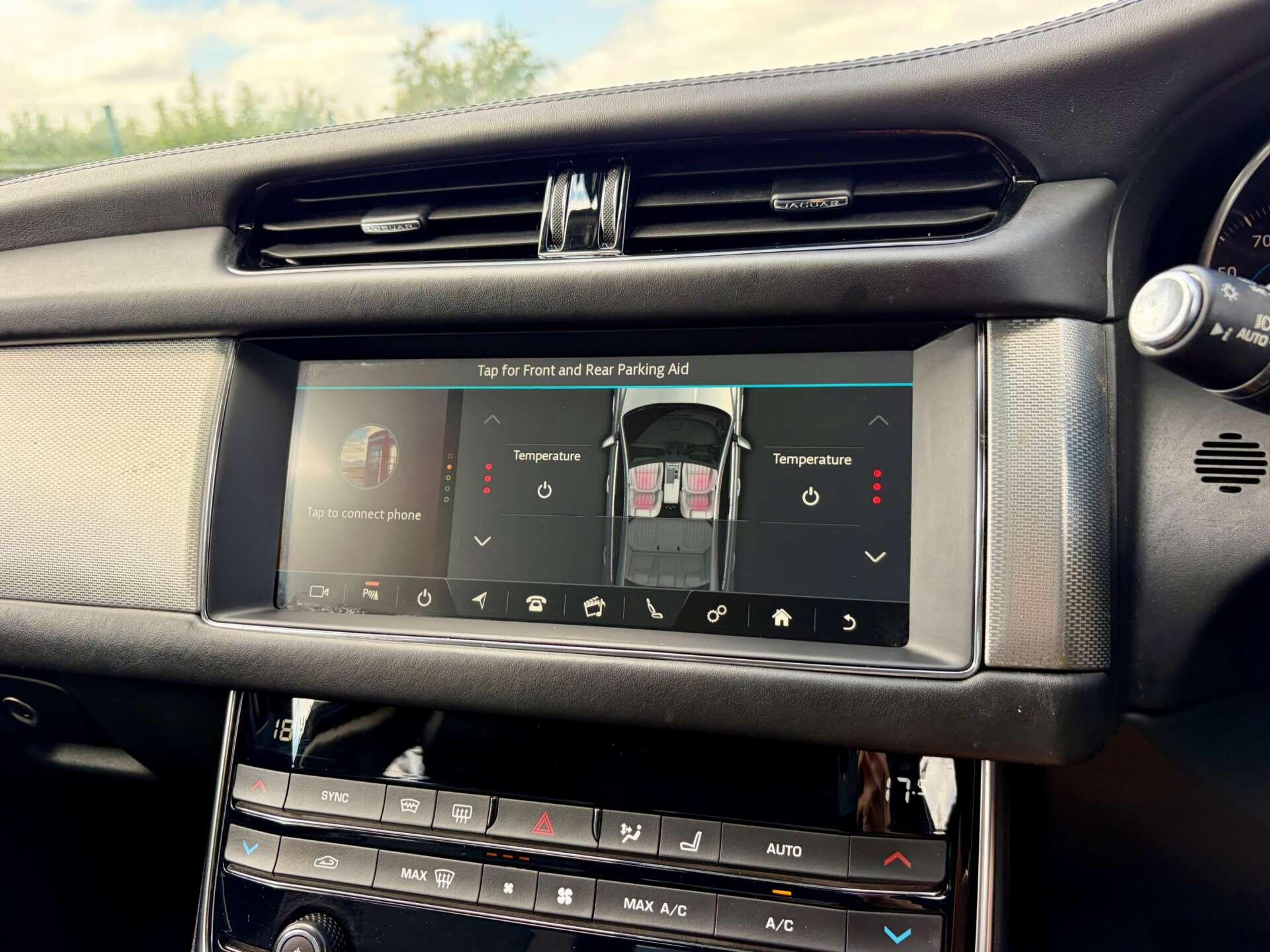 Jaguar XF view 46