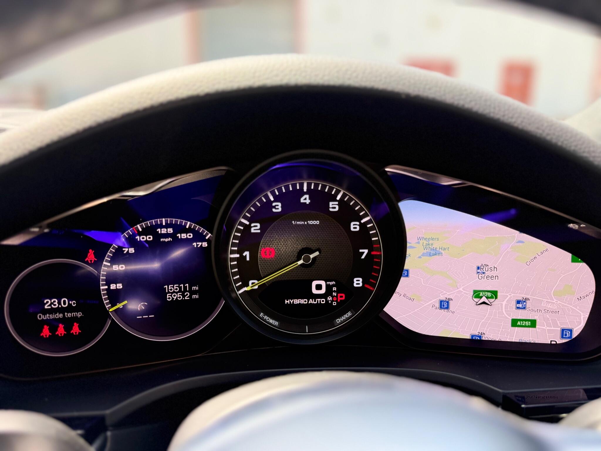 Porsche Cayenne view 34