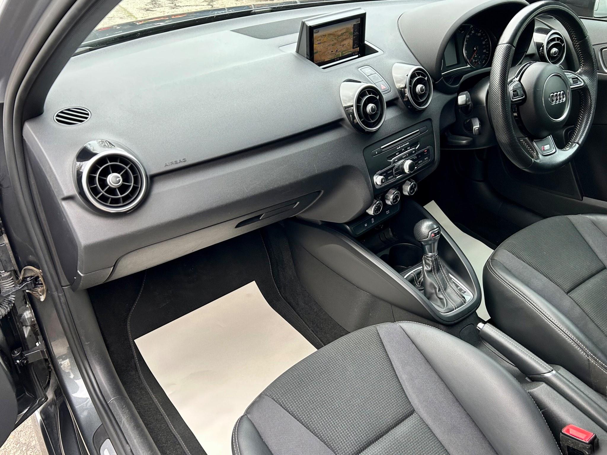 Audi A1 view 16