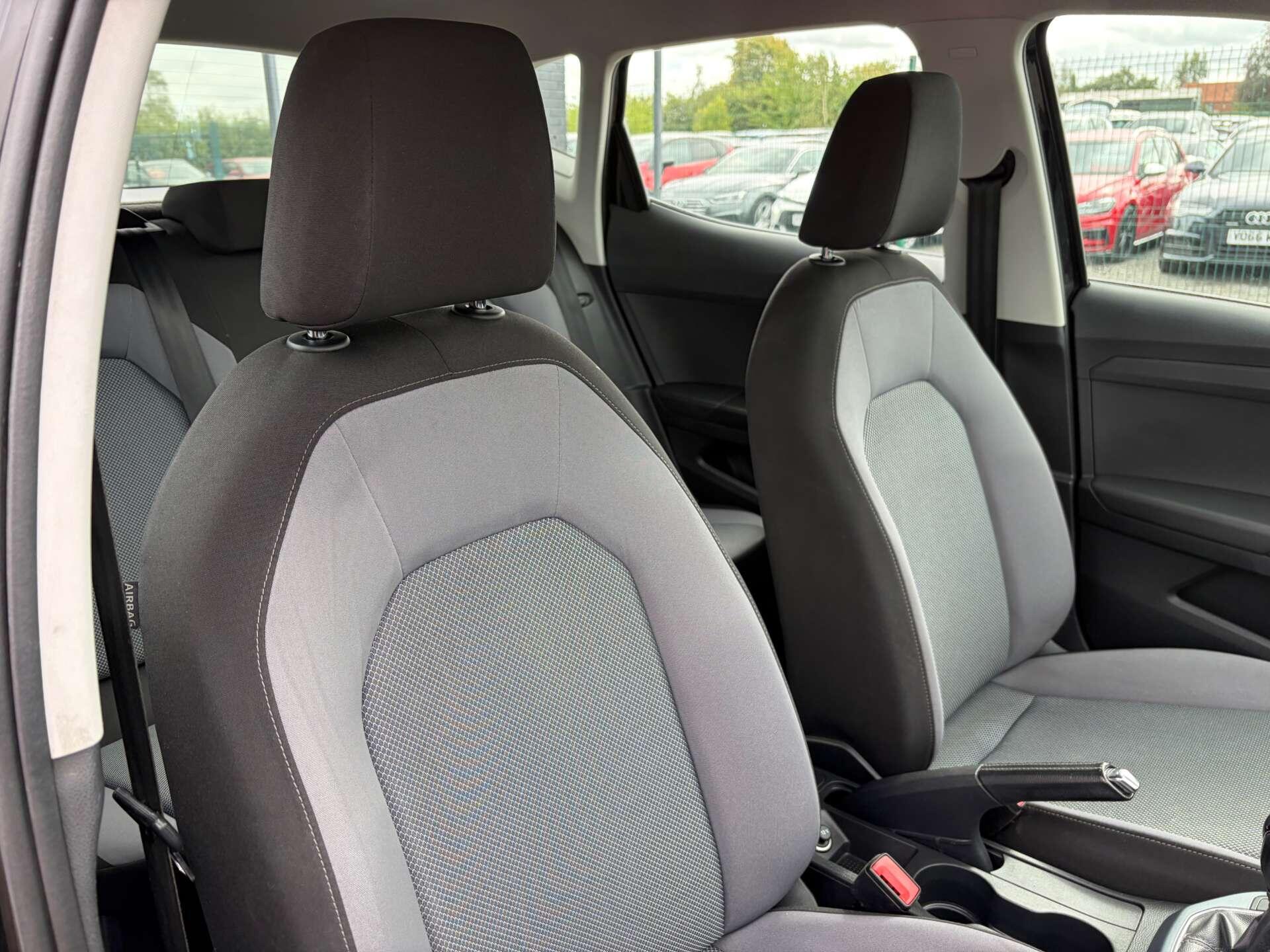Seat Arona view 35
