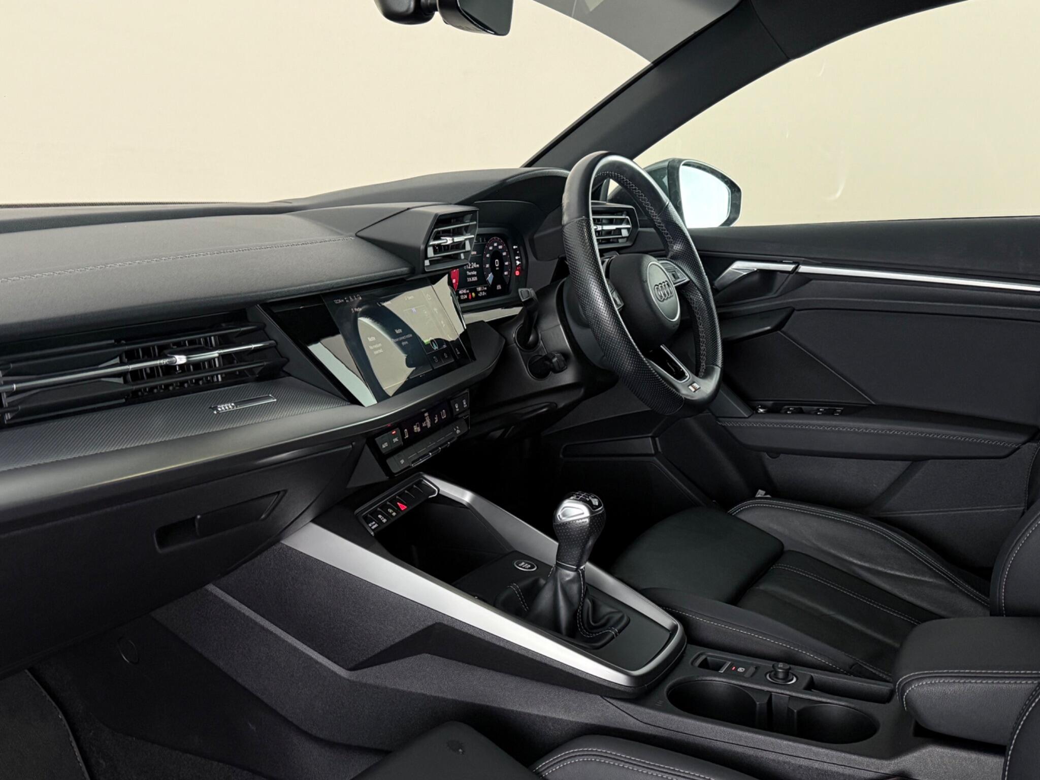 Audi A3 view 4
