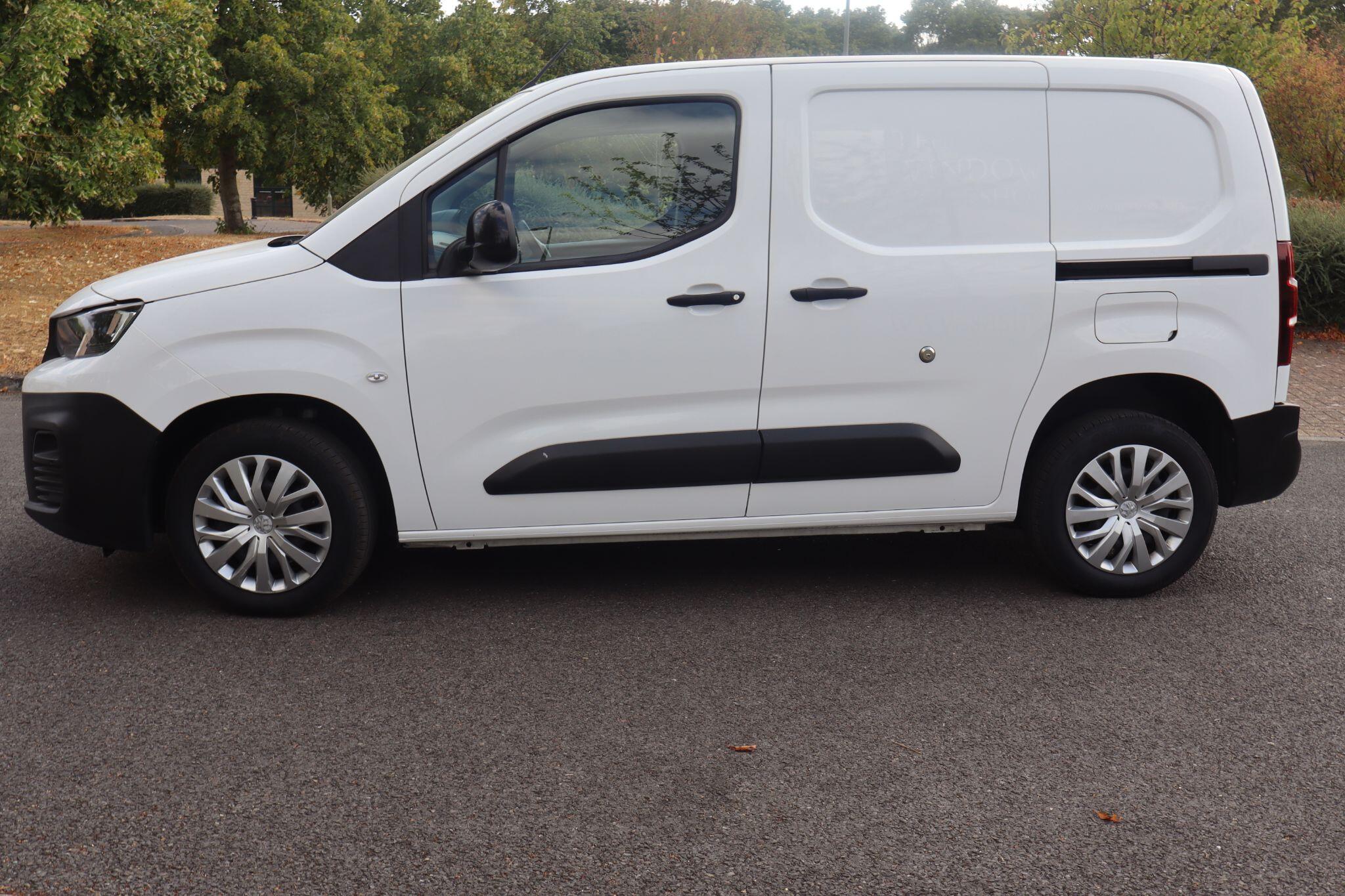 van-images