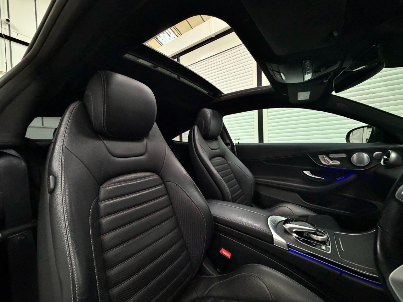 Mercedes-Benz C Class view 43