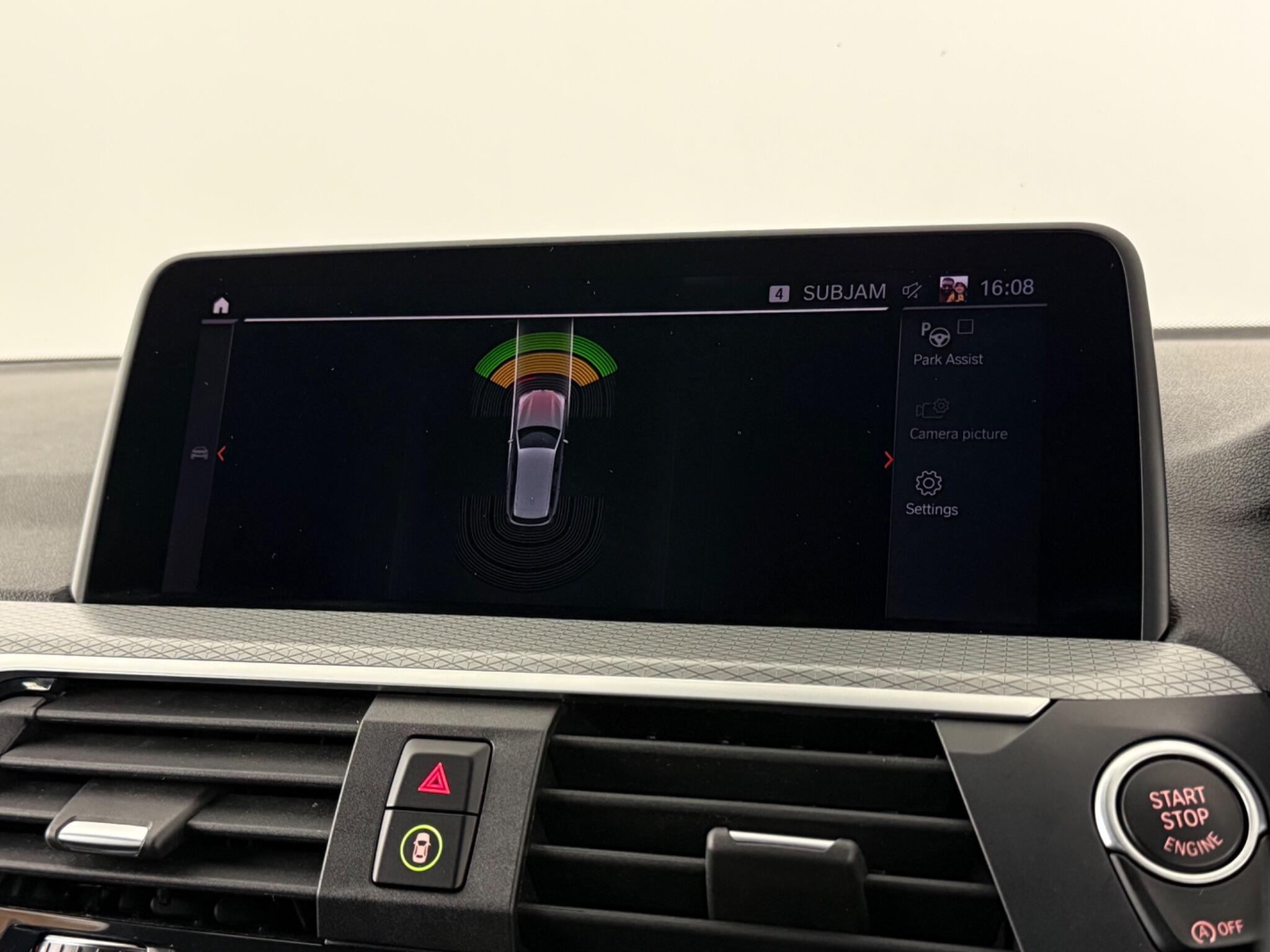 BMW X3 view 27