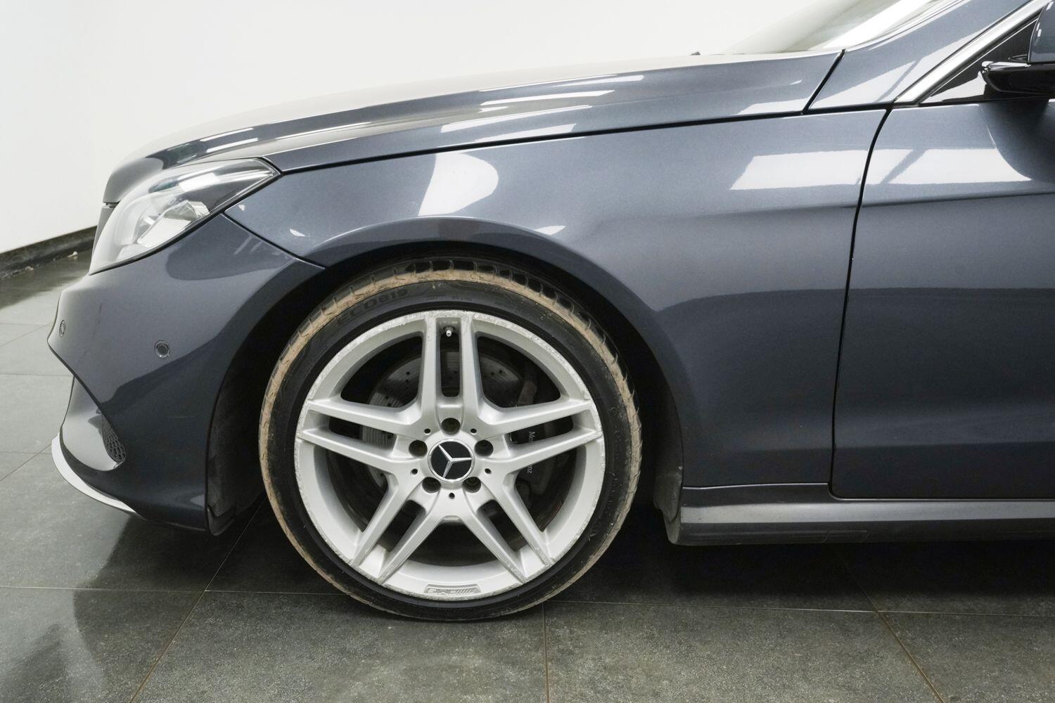 Mercedes-Benz E Class view 6