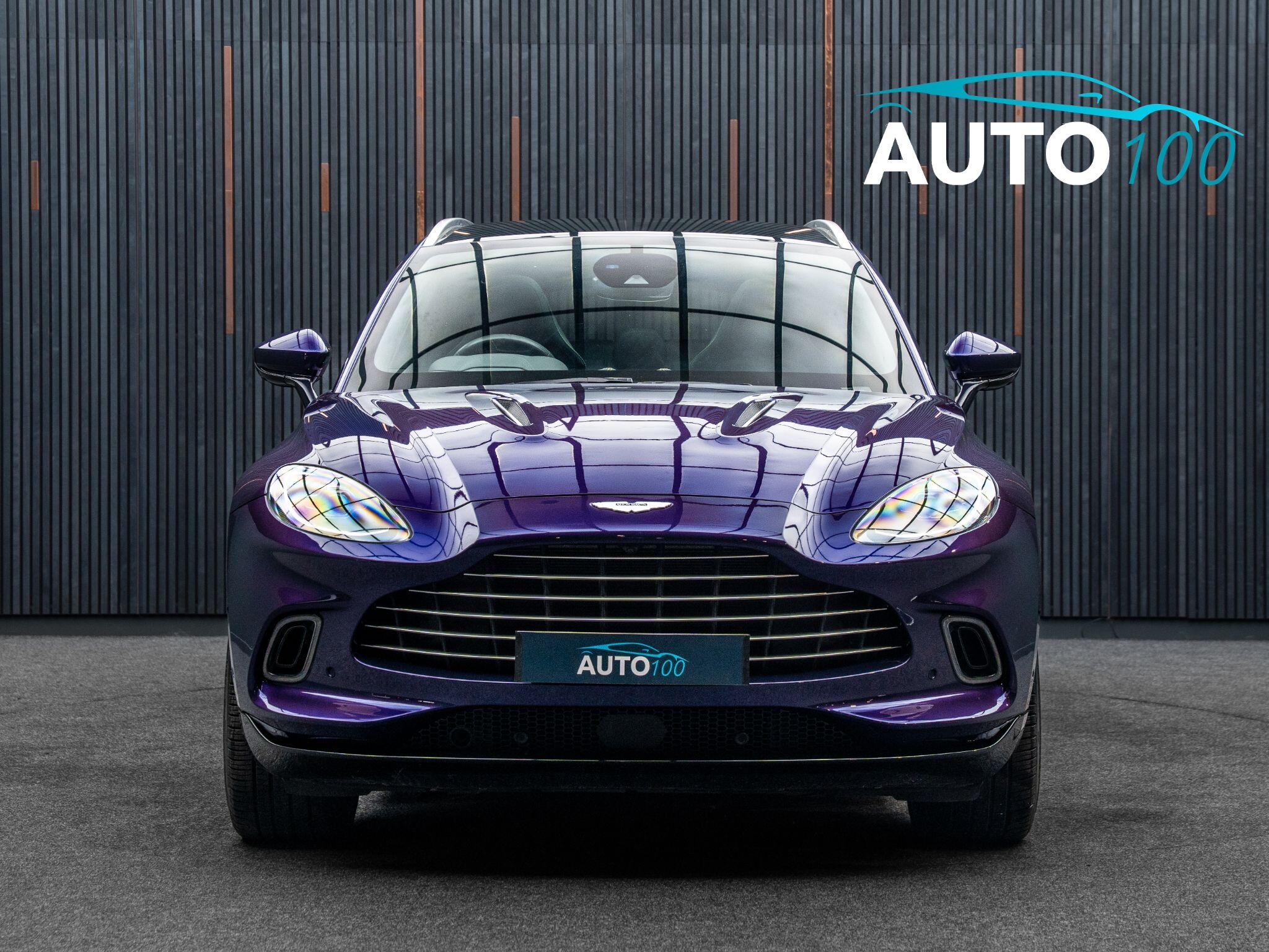 Aston Martin DBX view 9