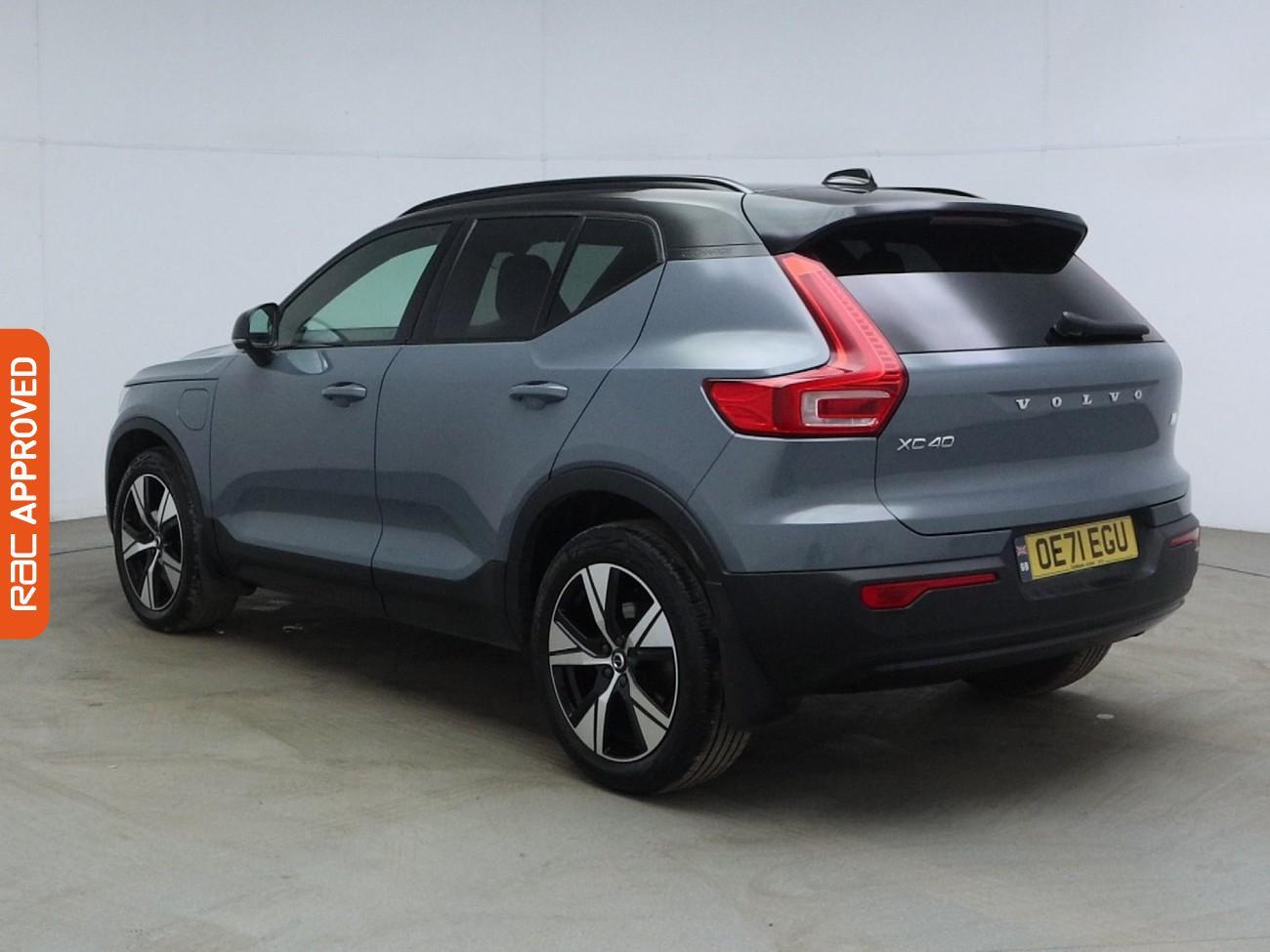 Volvo XC40 view 5