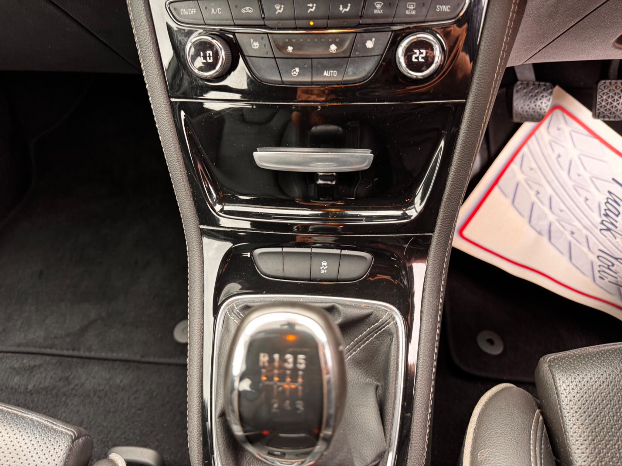 Vauxhall Astra view 13