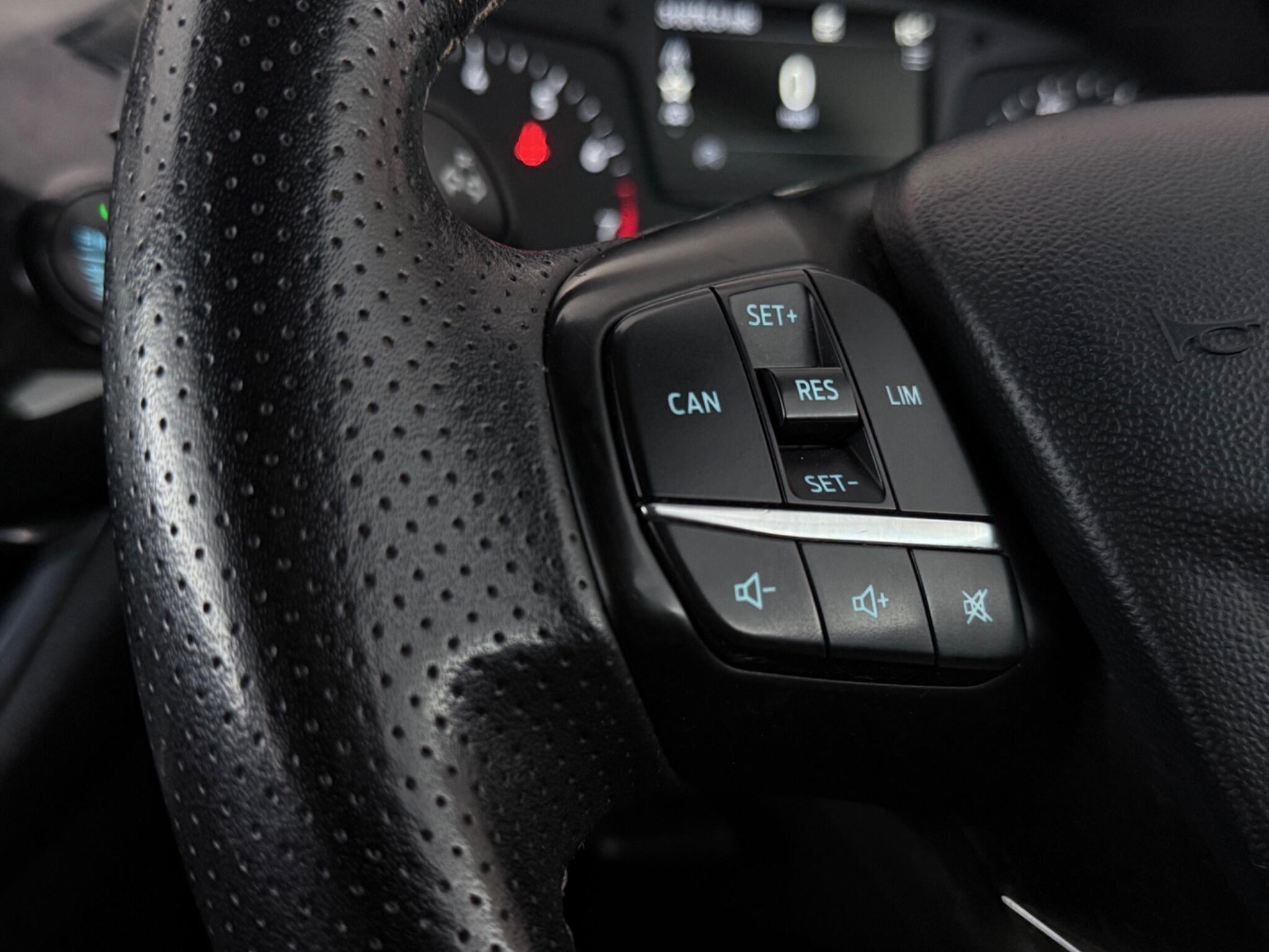 Ford Fiesta view 13
