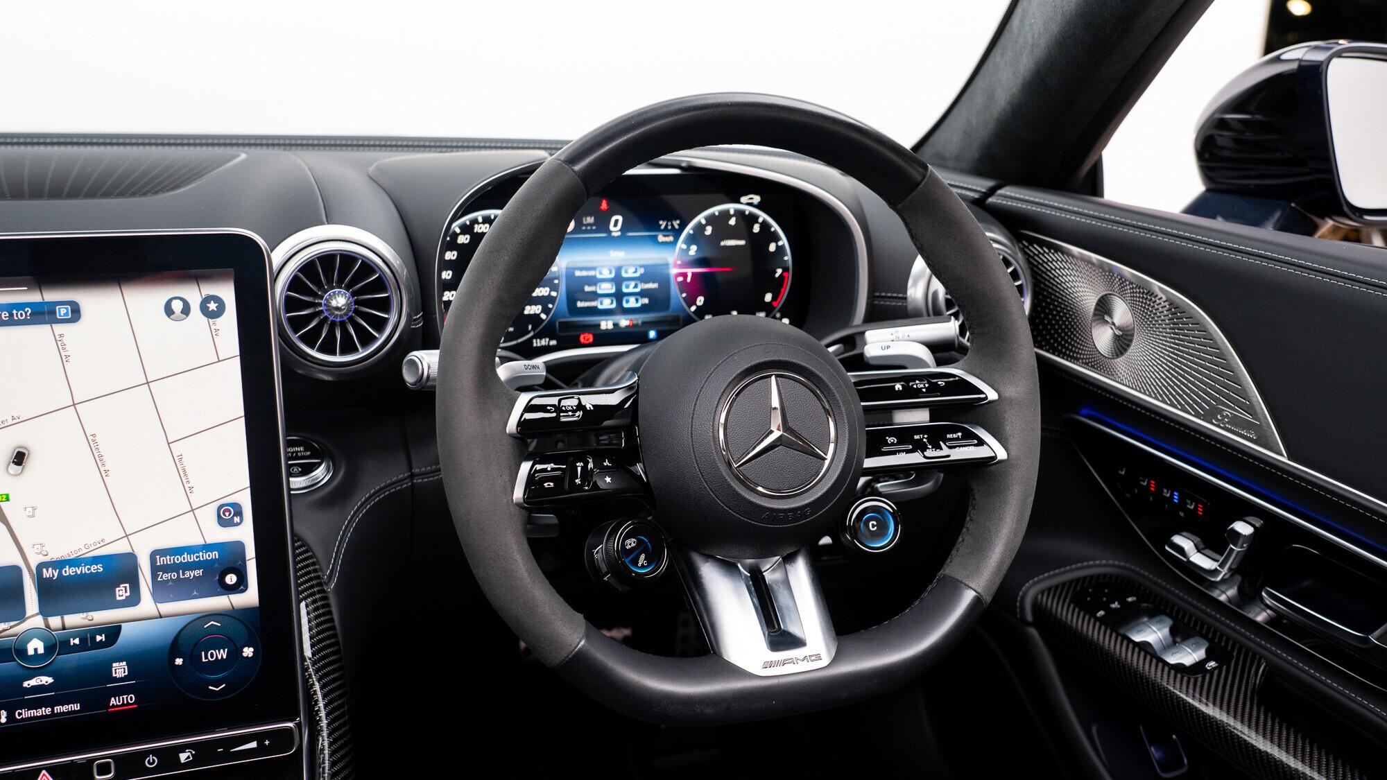 Mercedes-Benz SL view 23