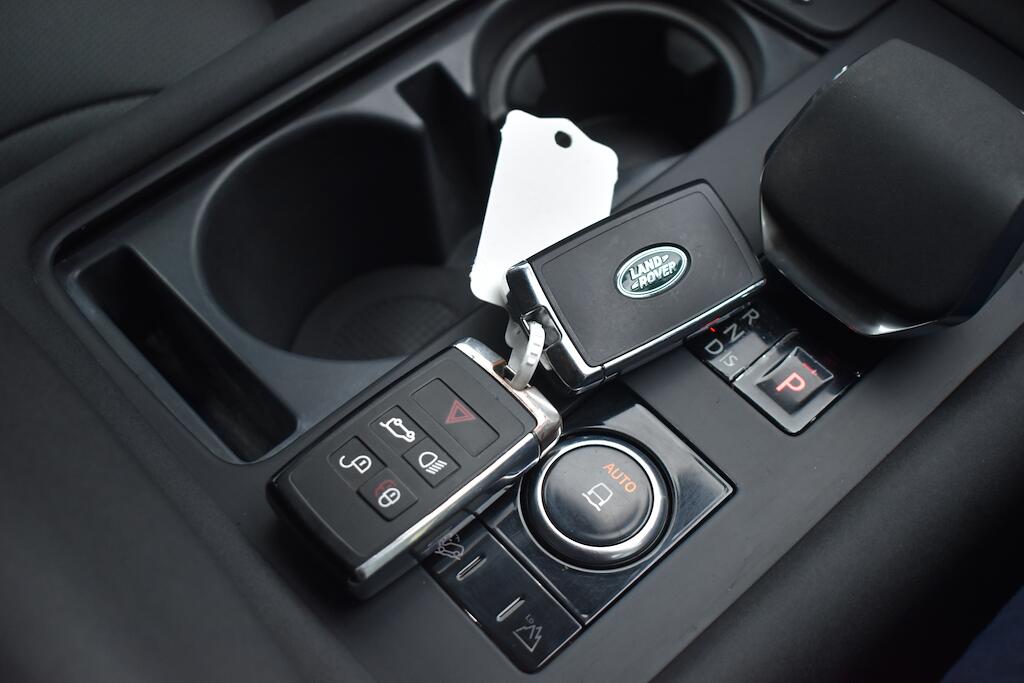 Land Rover Discovery 3 view 57