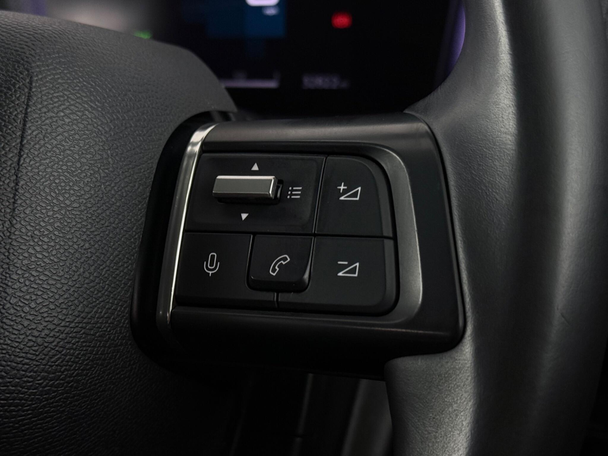 Citroen C4 view 12
