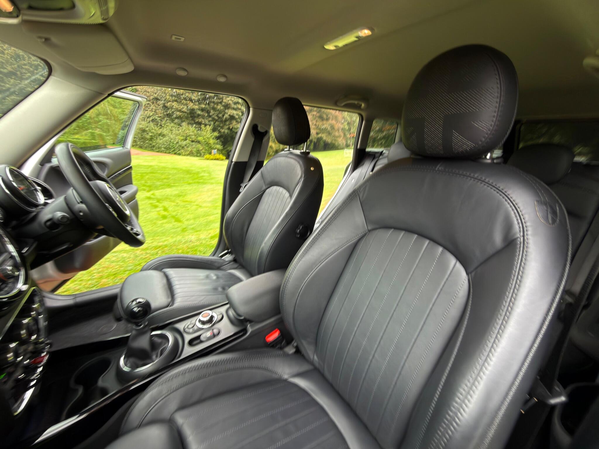 Mini Clubman view 20