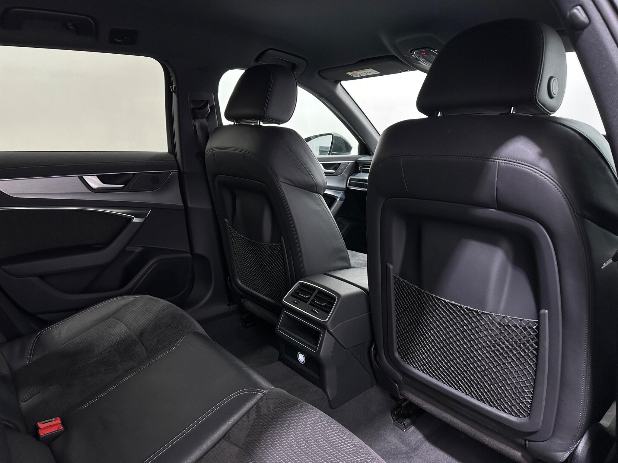 Audi A6 view 40