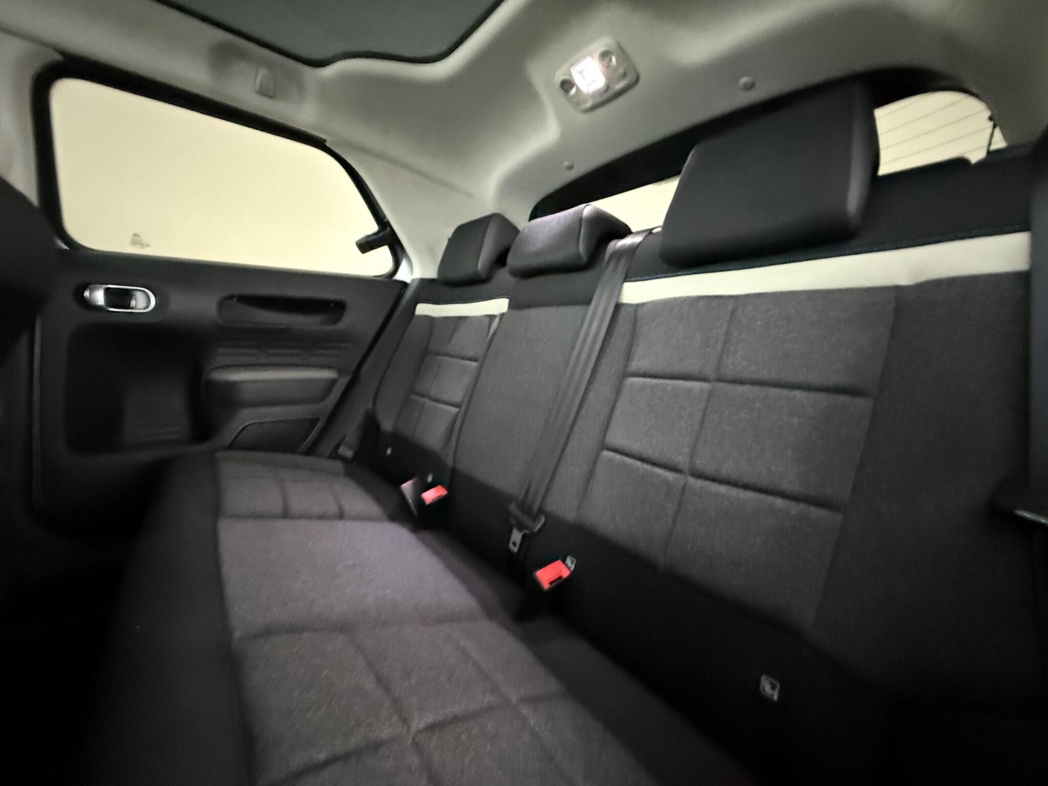 Citroen C4 Cactus view 15