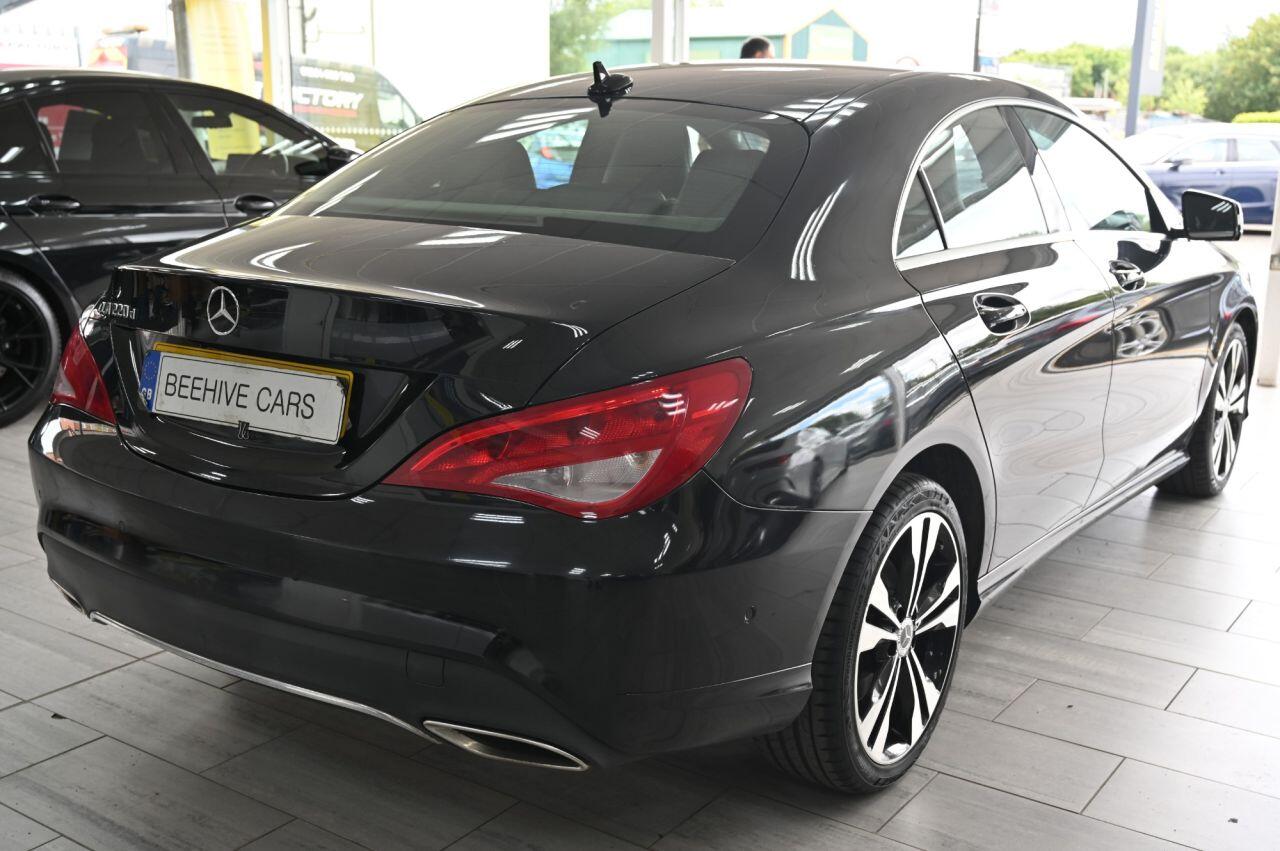 Mercedes-Benz Cla view 11
