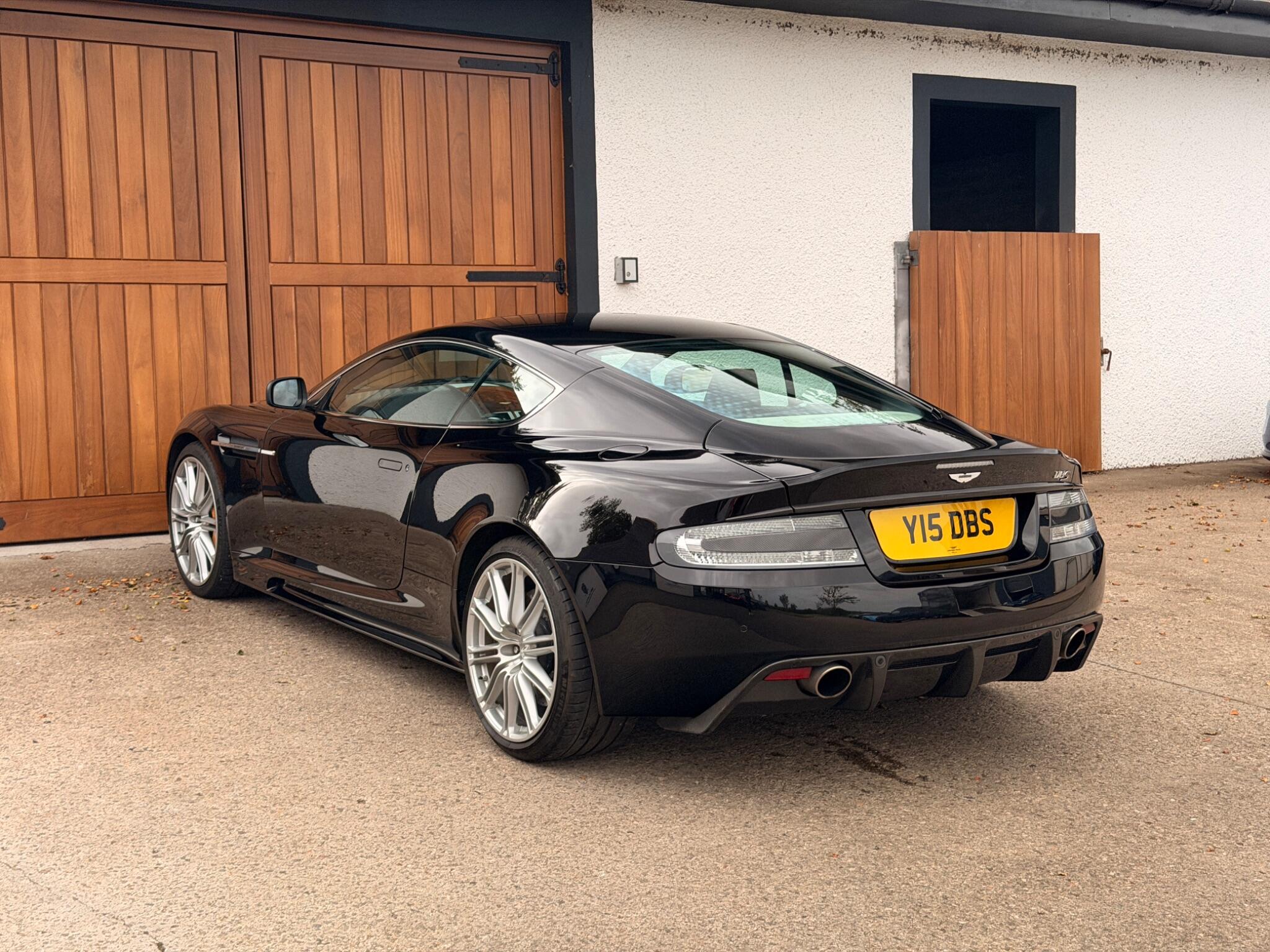 Aston Martin DBS view 11