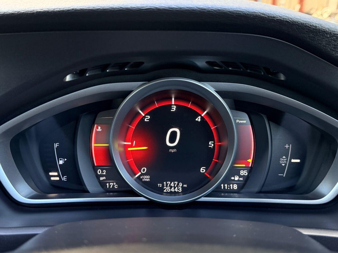 Volvo V40 view 30