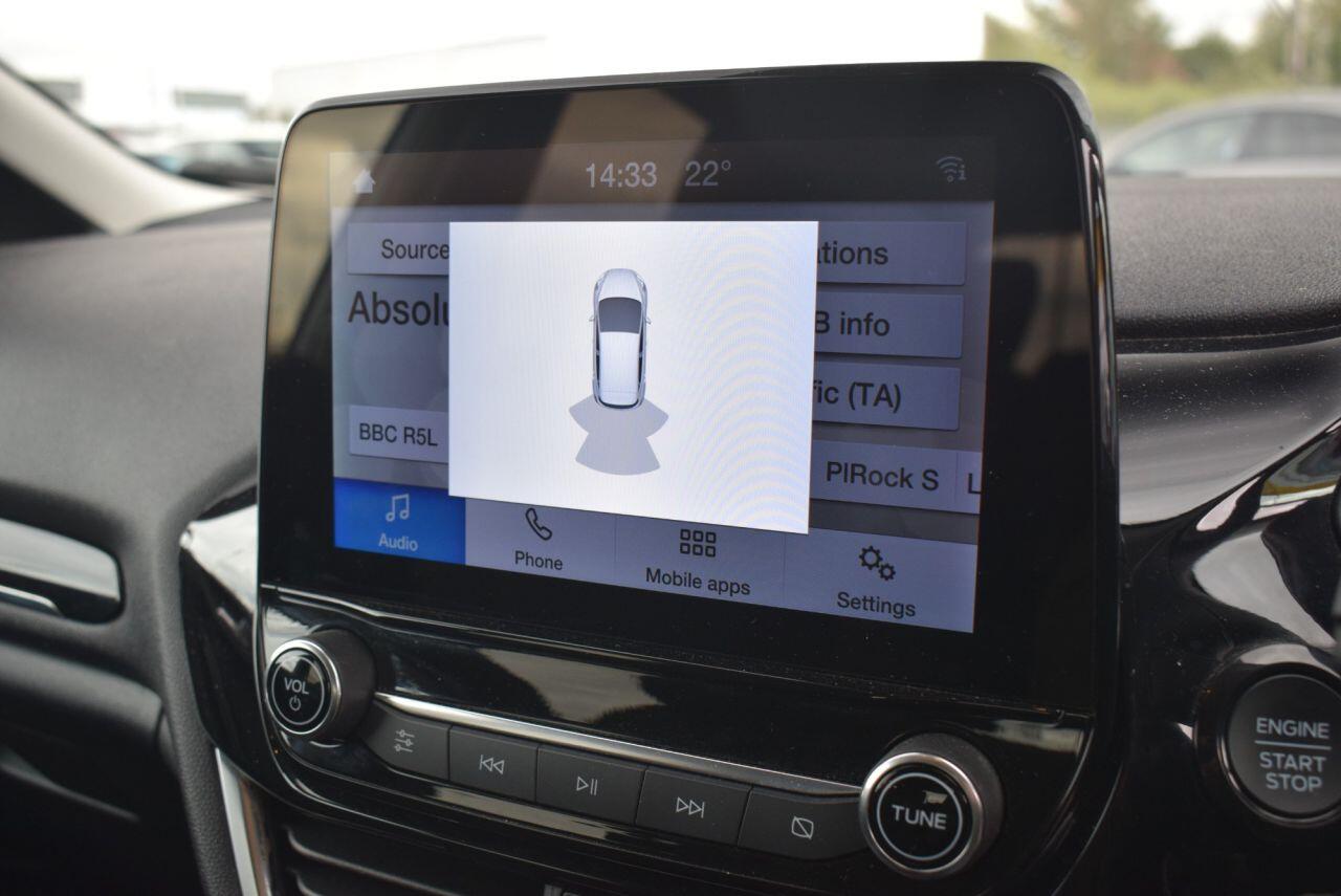 Ford Fiesta view 3